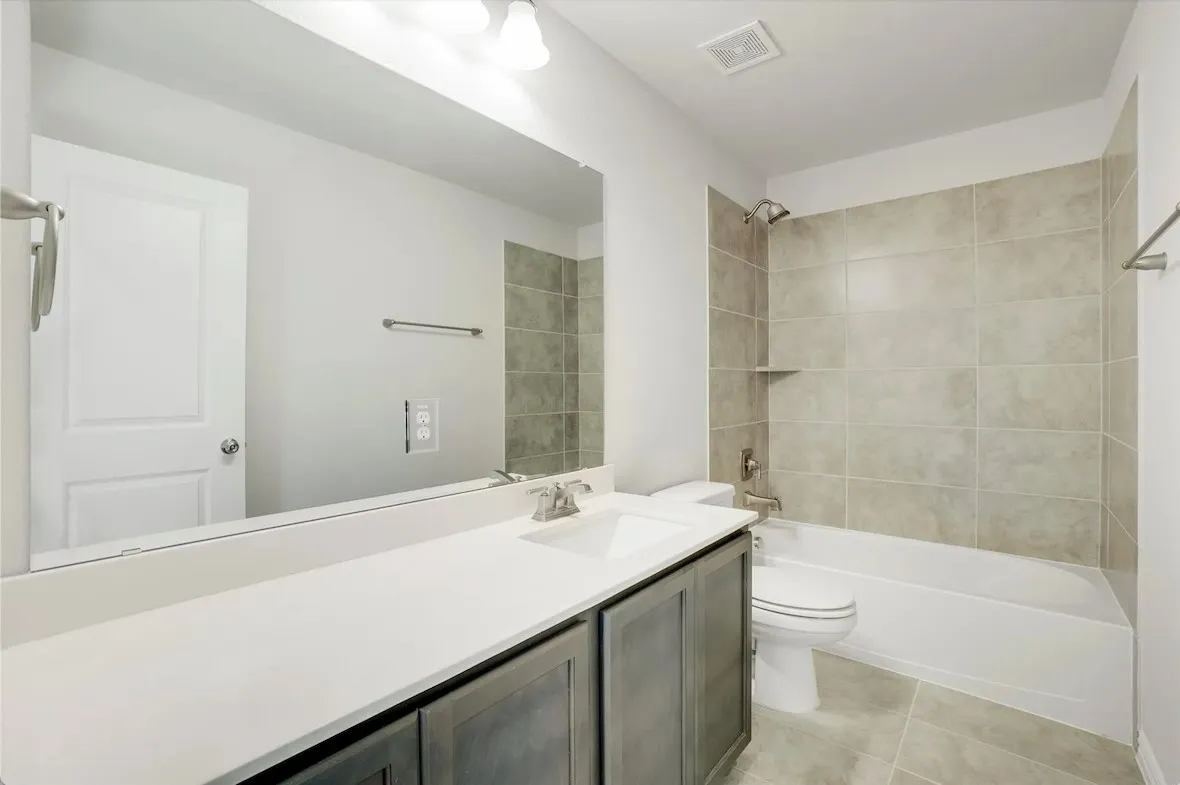 Townhouse For Rent in Denton County , 1127 Rusk Way, Lewisville, Texas 75077, 4 Bedroom, 3 Bathroom, 2 Garage spaces, 2,097 Sqft, built in 2022, mls#21389971, Real Estate Agent in Lewisville, Homes For Rent in Denton county, Homes For Rent in Lewisville, Realtor in Lewisville Texas, Real Estate Brokerage Independent Realty Texas, Luminita Cordes Realtor