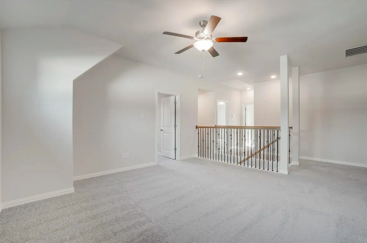 Townhouse For Rent in Denton County , 1127 Rusk Way, Lewisville, Texas 75077, 4 Bedroom, 3 Bathroom, 2 Garage spaces, 2,097 Sqft, built in 2022, mls#21389971, Real Estate Agent in Lewisville, Homes For Rent in Denton county, Homes For Rent in Lewisville, Realtor in Lewisville Texas, Real Estate Brokerage Independent Realty Texas, Luminita Cordes Realtor