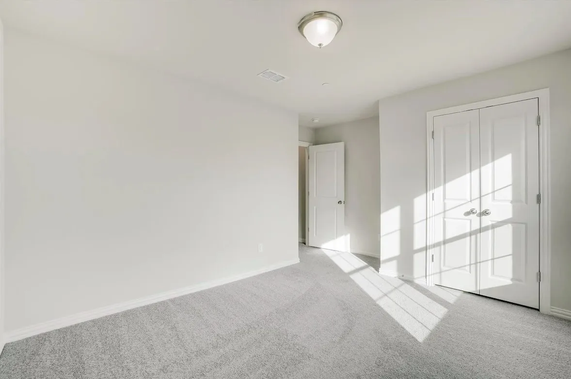 Townhouse For Rent in Denton County , 1127 Rusk Way, Lewisville, Texas 75077, 4 Bedroom, 3 Bathroom, 2 Garage spaces, 2,097 Sqft, built in 2022, mls#21389971, Real Estate Agent in Lewisville, Homes For Rent in Denton county, Homes For Rent in Lewisville, Realtor in Lewisville Texas, Real Estate Brokerage Independent Realty Texas, Luminita Cordes Realtor