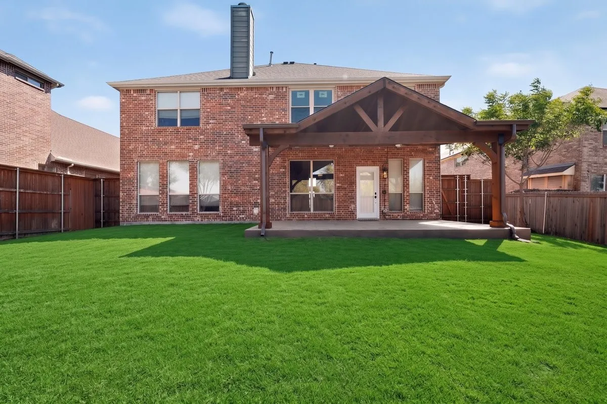 Single Family Residence For Sale in Collin County , 14019 Alden Lane, Frisco, Texas 75035, 5 Bedroom, 4 Bathroom, 2 Garage spaces, 3,731 Sqft, built in 2010, mls#21389979, Real Estate Agent in Frisco, Homes For Sale in Collin county, Homes For Sale in Frisco, Realtor in Frisco Texas, Real Estate Brokerage Independent Realty Texas, Luminita Cordes Realtor