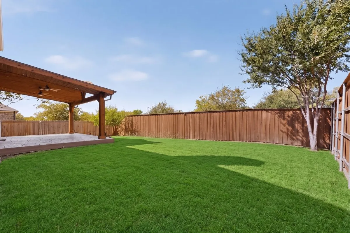 Single Family Residence For Sale in Collin County , 14019 Alden Lane, Frisco, Texas 75035, 5 Bedroom, 4 Bathroom, 2 Garage spaces, 3,731 Sqft, built in 2010, mls#21389979, Real Estate Agent in Frisco, Homes For Sale in Collin county, Homes For Sale in Frisco, Realtor in Frisco Texas, Real Estate Brokerage Independent Realty Texas, Luminita Cordes Realtor