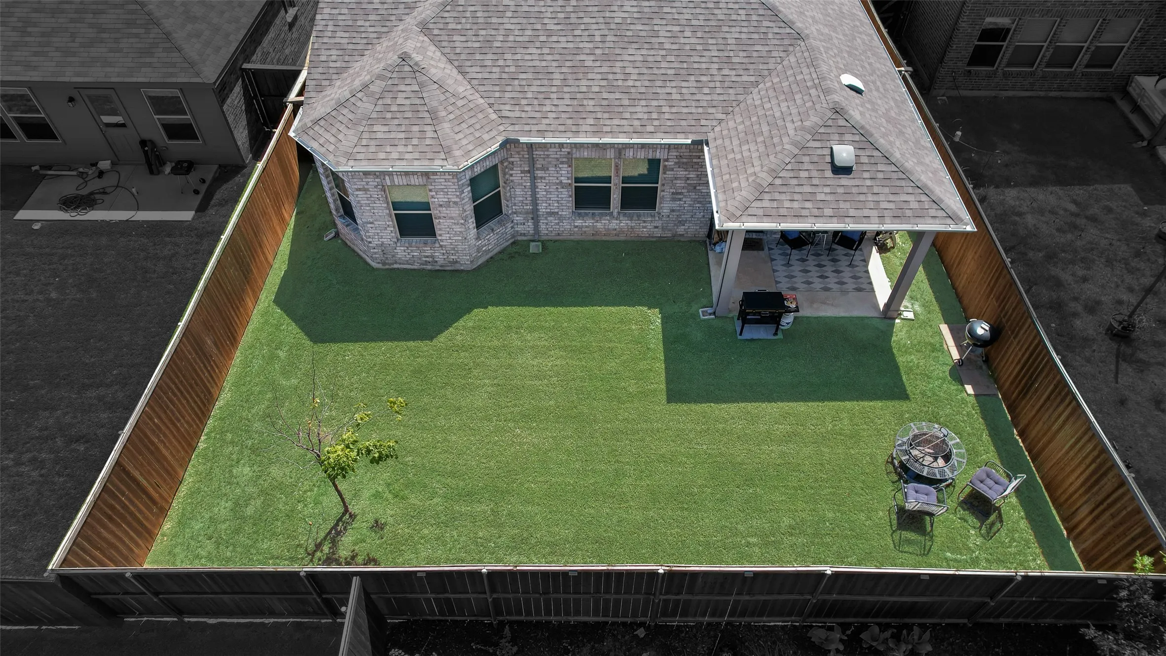Single Family Residence For Sale in Denton County , 14137 Birch Farm Drive, Pilot Point, Texas 76258, 4 Bedroom, 3 Bathroom, 2 Garage spaces, 2,501 Sqft, built in 2022, mls#21385202, Real Estate Agent in Pilot Point, Homes For Sale in Denton county, Homes For Sale in Pilot Point, Realtor in Pilot Point Texas, Real Estate Brokerage Independent Realty Texas, Luminita Cordes Realtor