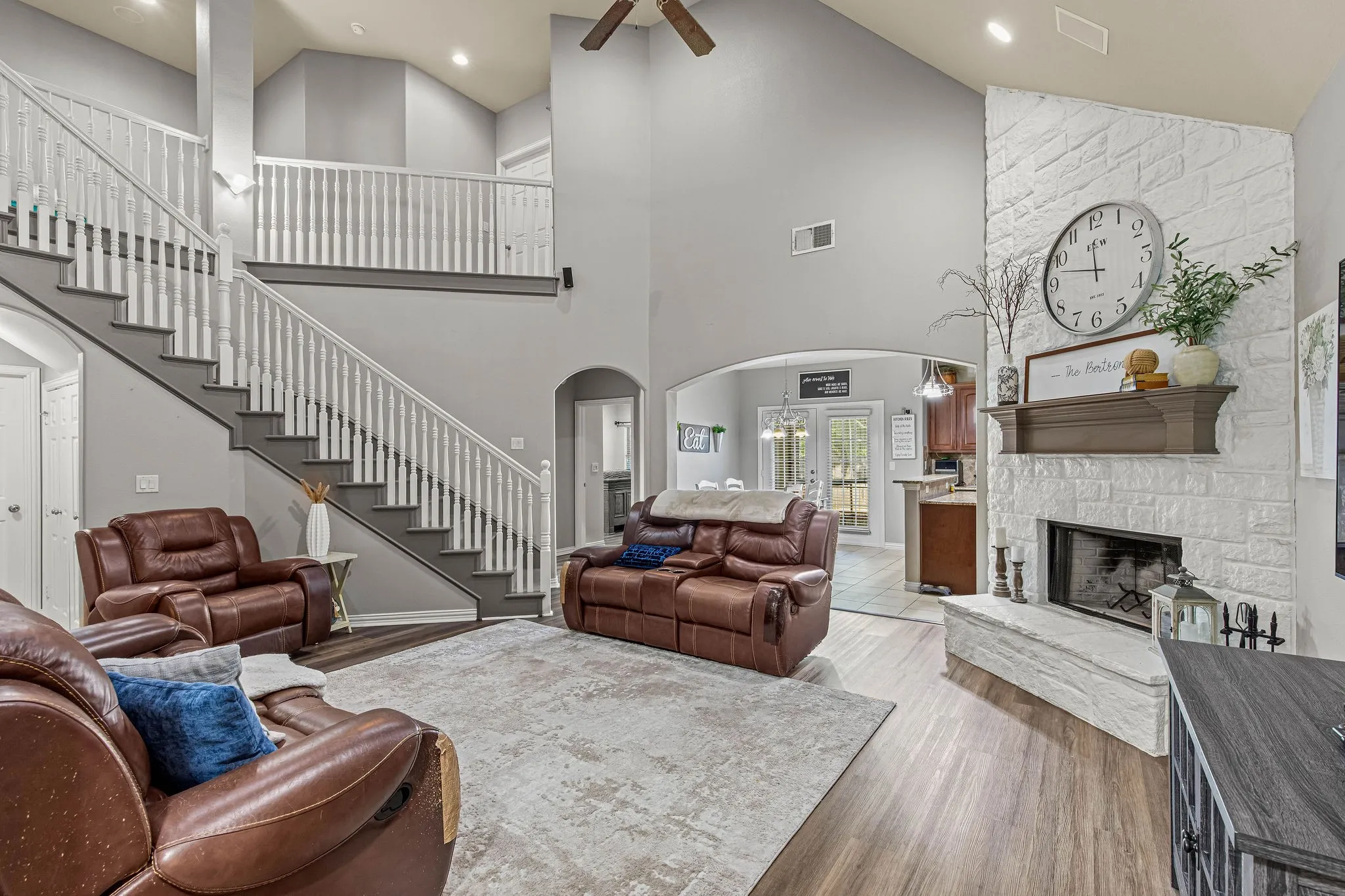 Townhouse For Sale in Wise County , 370 Greathouse Village, Decatur, Texas 76234, 4 Bedroom, 4 Bathroom, 2 Garage spaces, 2,027 Sqft, built in 2008, mls#21388479, Real Estate Agent in Decatur, Homes For Sale in Wise county, Homes For Sale in Decatur, Realtor in Decatur Texas, Real Estate Brokerage Independent Realty Texas, Luminita Cordes Realtor