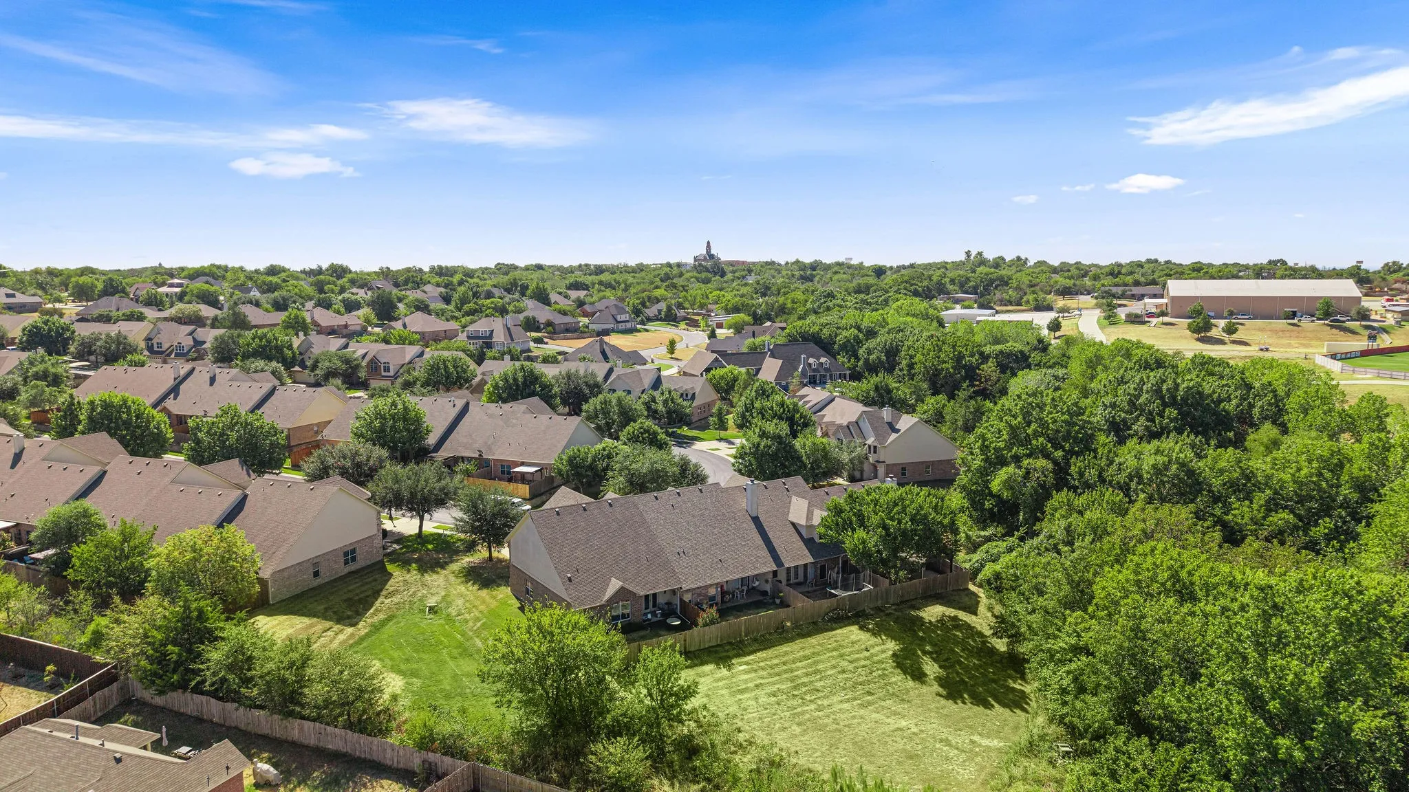 Townhouse For Sale in Wise County , 370 Greathouse Village, Decatur, Texas 76234, 4 Bedroom, 4 Bathroom, 2 Garage spaces, 2,027 Sqft, built in 2008, mls#21388479, Real Estate Agent in Decatur, Homes For Sale in Wise county, Homes For Sale in Decatur, Realtor in Decatur Texas, Real Estate Brokerage Independent Realty Texas, Luminita Cordes Realtor
