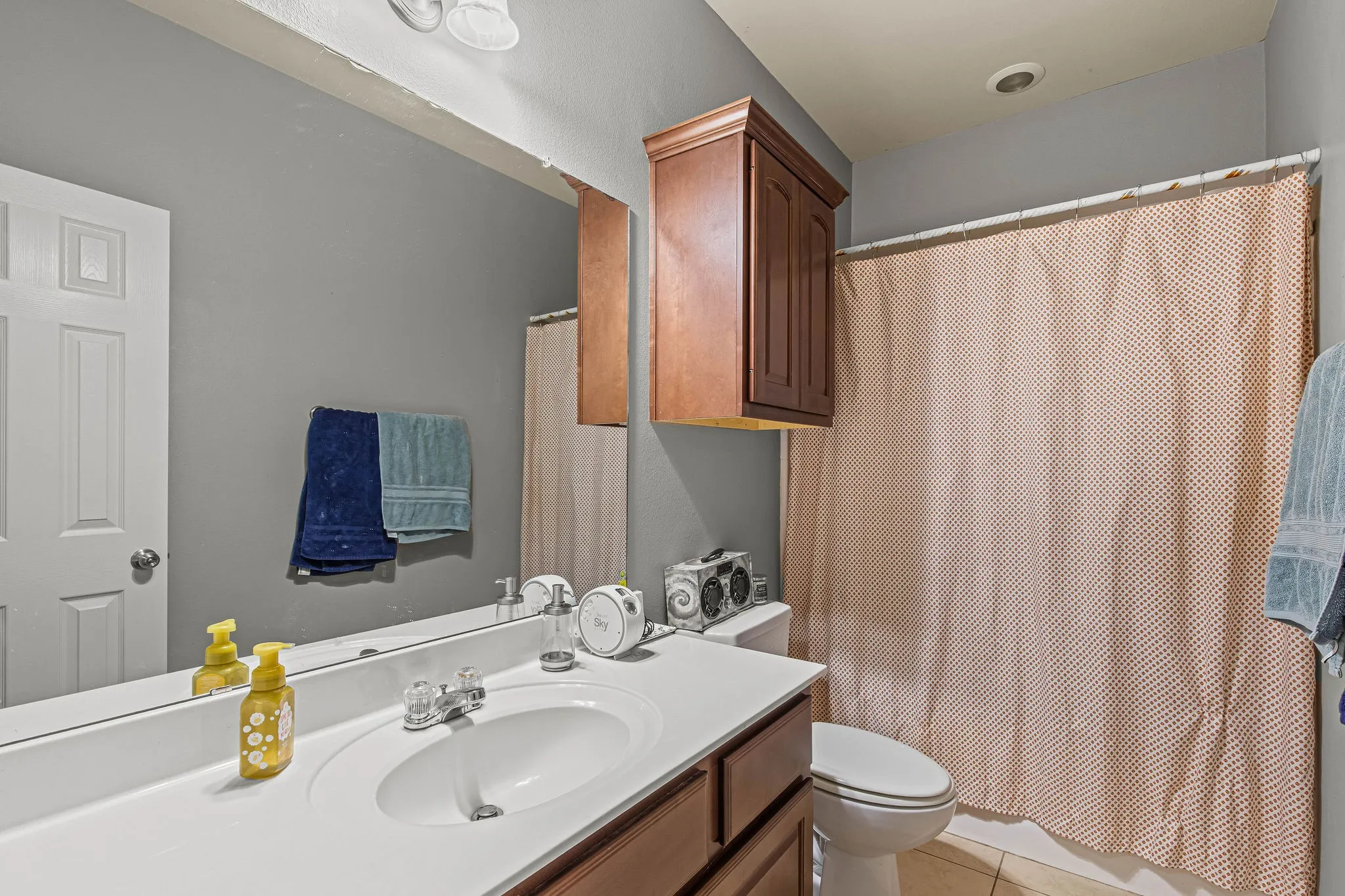 Townhouse For Sale in Wise County , 370 Greathouse Village, Decatur, Texas 76234, 4 Bedroom, 4 Bathroom, 2 Garage spaces, 2,027 Sqft, built in 2008, mls#21388479, Real Estate Agent in Decatur, Homes For Sale in Wise county, Homes For Sale in Decatur, Realtor in Decatur Texas, Real Estate Brokerage Independent Realty Texas, Luminita Cordes Realtor