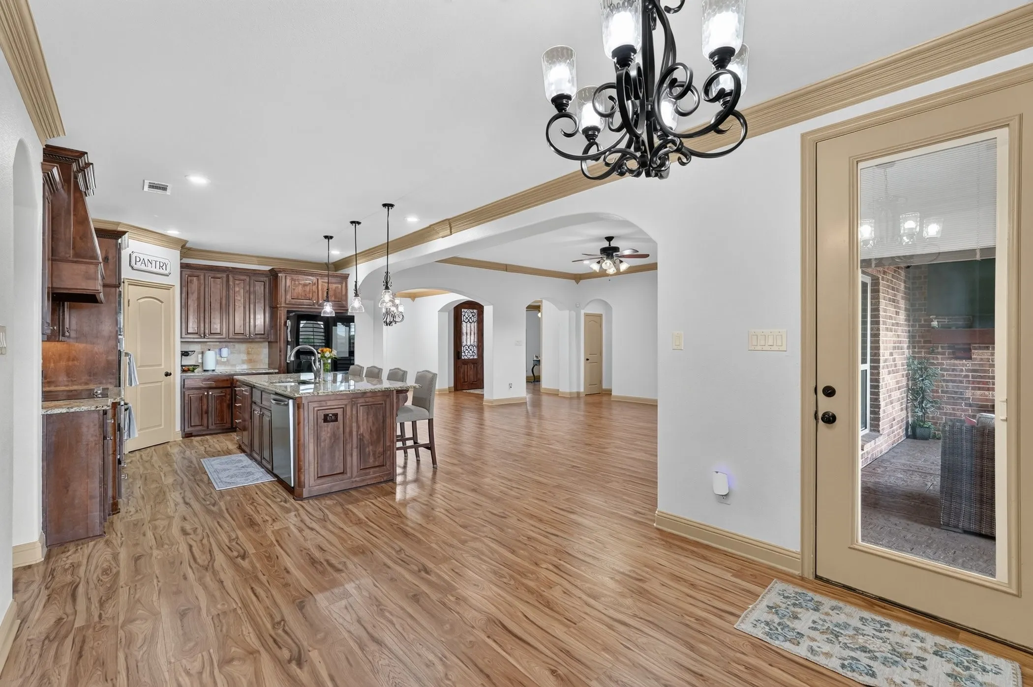 Single Family Residence For Sale in Kaufman County , 15110 Rutledge Lane, Talty, Texas 75126, 4 Bedroom, 4 Bathroom, 4 Garage spaces, 3,179 Sqft, built in 2014, mls#21389787, Real Estate Agent in Talty, Homes For Sale in Kaufman county, Homes For Sale in Talty, Realtor in Talty Texas, Real Estate Brokerage Independent Realty Texas, Luminita Cordes Realtor