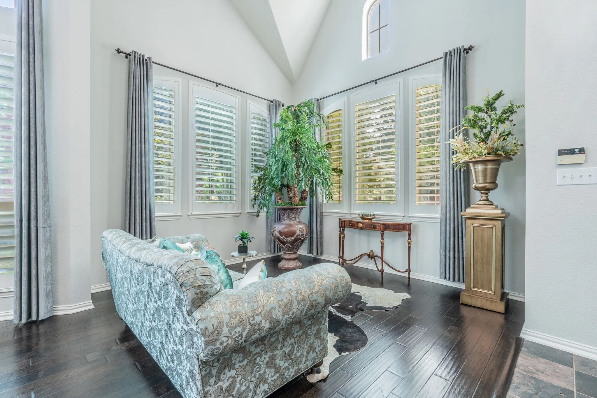 Single Family Residence For Sale in Denton County , 2336 Kittyhawk Drive, Frisco, Texas 75033, 4 Bedroom, 4 Bathroom, 2 Garage spaces, 3,341 Sqft, built in 2006, mls#21380921, Real Estate Agent in Frisco, Homes For Sale in Denton county, Homes For Sale in Frisco, Realtor in Frisco Texas, Real Estate Brokerage Independent Realty Texas, Luminita Cordes Realtor