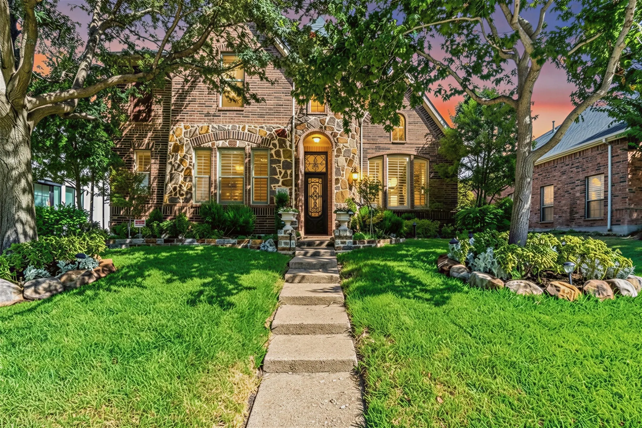 Single Family Residence For Sale
