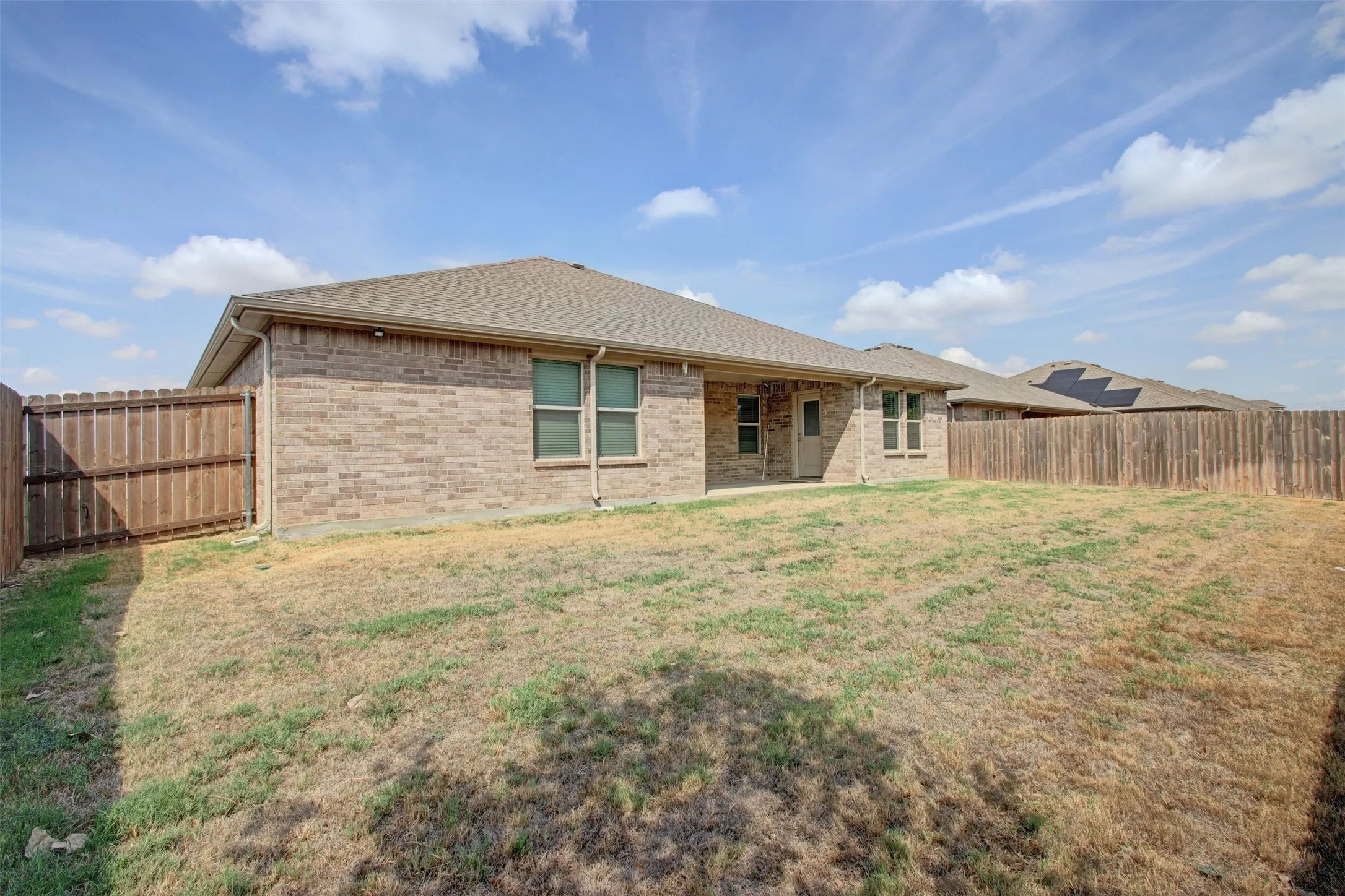 Single Family Residence For Sale in Johnson County , 859 Waterford Way, Joshua, Texas 76058, 4 Bedroom, 2 Bathroom, 2 Garage spaces, 2,107 Sqft, built in 2024, mls#21389048, Real Estate Agent in Joshua, Homes For Sale in Johnson county, Homes For Sale in Joshua, Realtor in Joshua Texas, Real Estate Brokerage Independent Realty Texas, Luminita Cordes Realtor