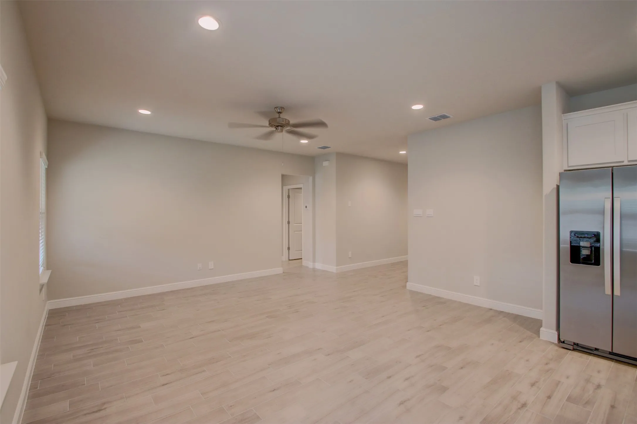Single Family Residence For Sale in Johnson County , 859 Waterford Way, Joshua, Texas 76058, 4 Bedroom, 2 Bathroom, 2 Garage spaces, 2,107 Sqft, built in 2024, mls#21389048, Real Estate Agent in Joshua, Homes For Sale in Johnson county, Homes For Sale in Joshua, Realtor in Joshua Texas, Real Estate Brokerage Independent Realty Texas, Luminita Cordes Realtor