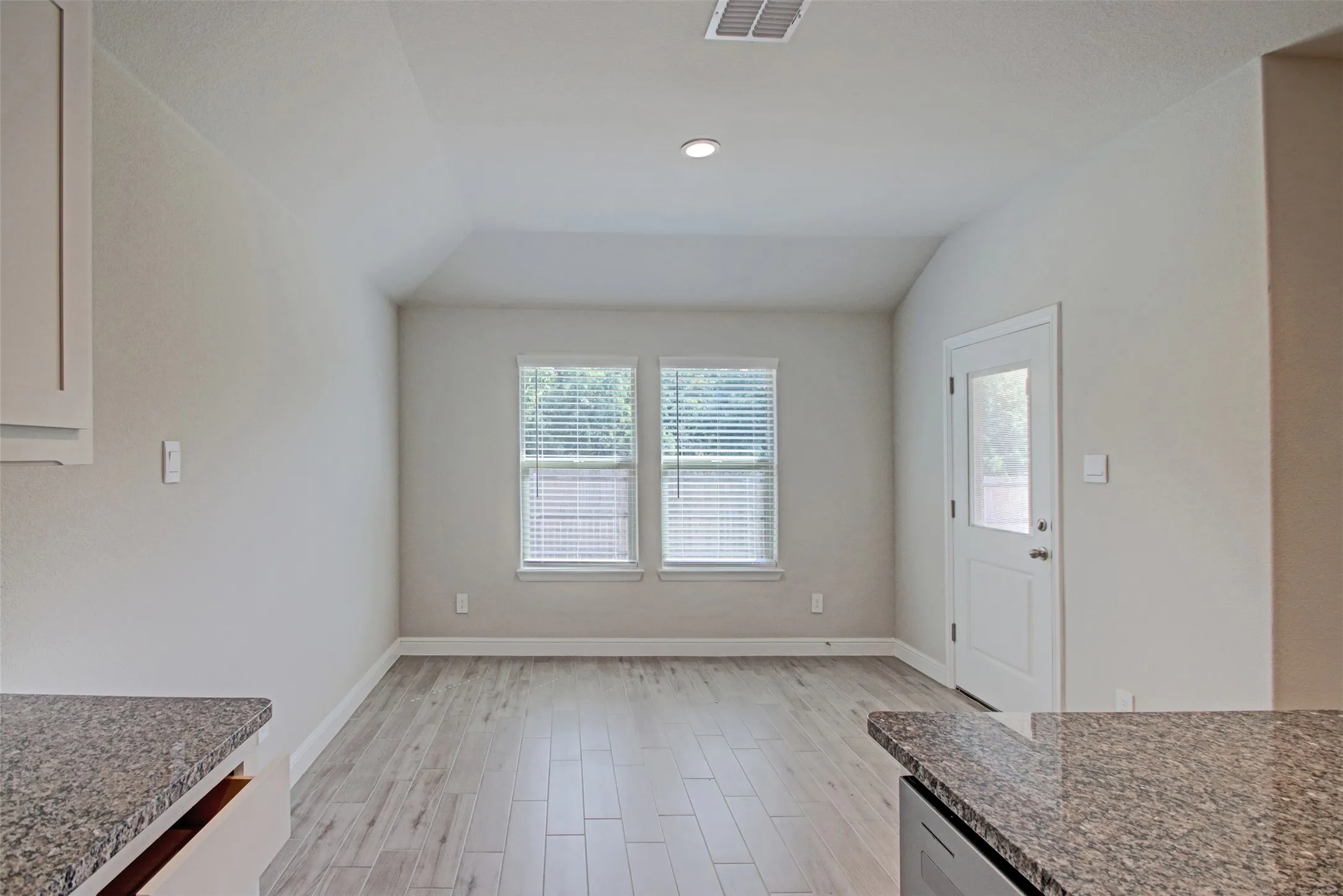 Single Family Residence For Sale in Johnson County , 859 Waterford Way, Joshua, Texas 76058, 4 Bedroom, 2 Bathroom, 2 Garage spaces, 2,107 Sqft, built in 2024, mls#21389048, Real Estate Agent in Joshua, Homes For Sale in Johnson county, Homes For Sale in Joshua, Realtor in Joshua Texas, Real Estate Brokerage Independent Realty Texas, Luminita Cordes Realtor