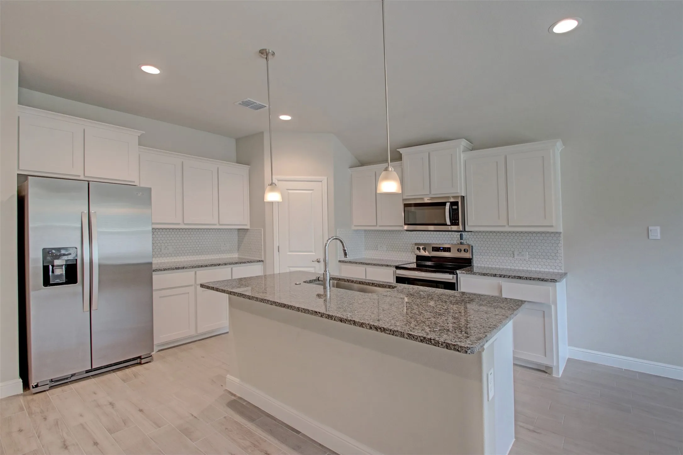 Single Family Residence For Sale in Johnson County , 859 Waterford Way, Joshua, Texas 76058, 4 Bedroom, 2 Bathroom, 2 Garage spaces, 2,107 Sqft, built in 2024, mls#21389048, Real Estate Agent in Joshua, Homes For Sale in Johnson county, Homes For Sale in Joshua, Realtor in Joshua Texas, Real Estate Brokerage Independent Realty Texas, Luminita Cordes Realtor
