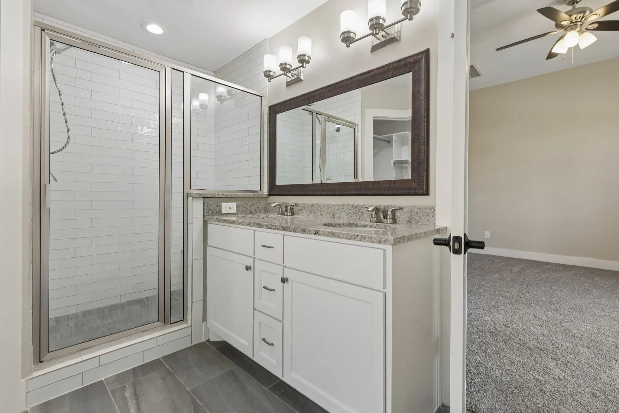 Single Family Residence For Sale in Dallas County , 7406 Bayview Drive, Rowlett, Texas 75088, 3 Bedroom, 2 Bathroom, 2 Garage spaces, 1,768 Sqft, built in 1989, mls#21387676, Real Estate Agent in Rowlett, Homes For Sale in Dallas county, Homes For Sale in Rowlett, Realtor in Rowlett Texas, Real Estate Brokerage Independent Realty Texas, Luminita Cordes Realtor
