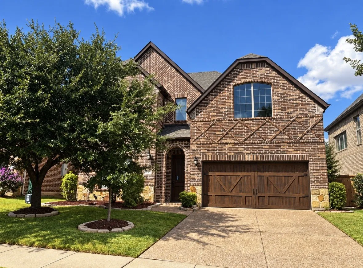 Single Family Residence For Sale