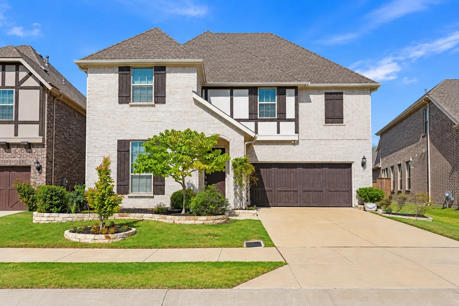 Single Family Residence For Sale