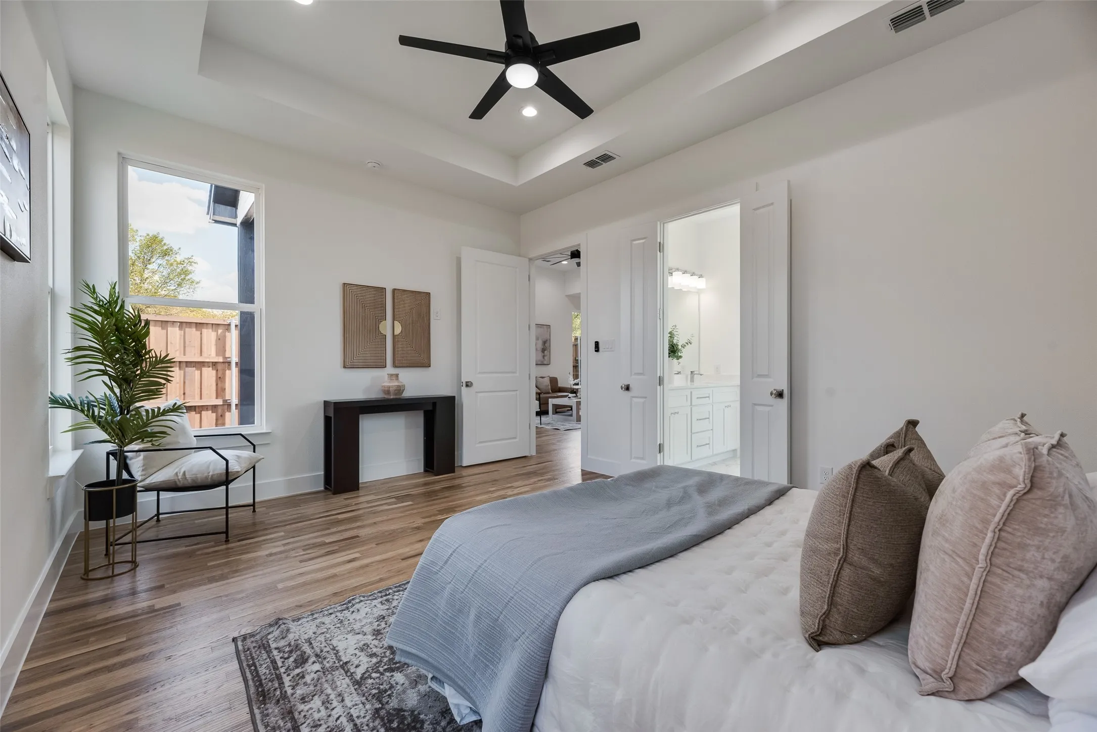 Single Family Residence For Sale in Dallas County , 1901 Morris Street, Dallas, Texas 75212, 3 Bedroom, 4 Bathroom, 2 Garage spaces, 2,400 Sqft, built in 2026, mls#21383613, Real Estate Agent in Dallas, Homes For Sale in Dallas county, Homes For Sale in Dallas, Realtor in Dallas Texas, Real Estate Brokerage Independent Realty Texas, Luminita Cordes Realtor