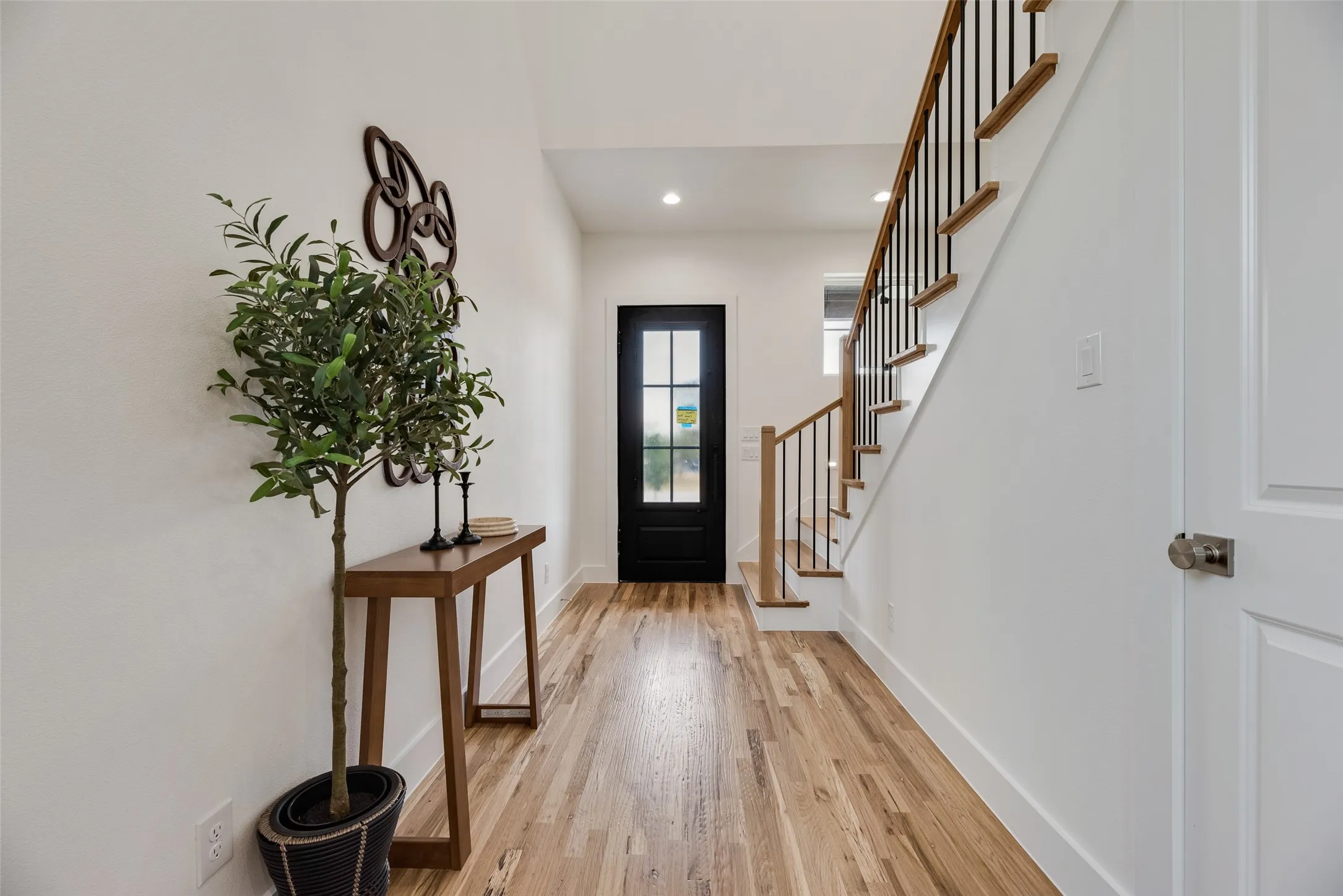 Single Family Residence For Sale in Dallas County , 1901 Morris Street, Dallas, Texas 75212, 3 Bedroom, 4 Bathroom, 2 Garage spaces, 2,400 Sqft, built in 2026, mls#21383613, Real Estate Agent in Dallas, Homes For Sale in Dallas county, Homes For Sale in Dallas, Realtor in Dallas Texas, Real Estate Brokerage Independent Realty Texas, Luminita Cordes Realtor