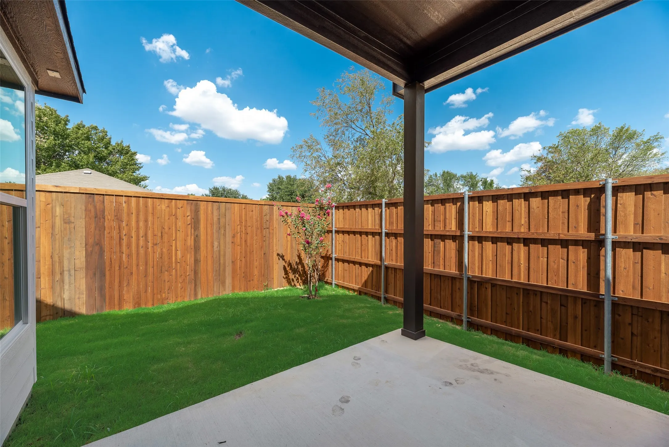 Single Family Residence For Sale in Dallas County , 1901 Morris Street, Dallas, Texas 75212, 3 Bedroom, 4 Bathroom, 2 Garage spaces, 2,400 Sqft, built in 2026, mls#21383613, Real Estate Agent in Dallas, Homes For Sale in Dallas county, Homes For Sale in Dallas, Realtor in Dallas Texas, Real Estate Brokerage Independent Realty Texas, Luminita Cordes Realtor
