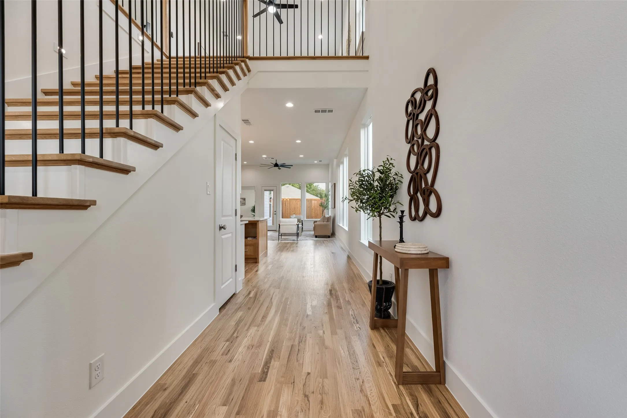 Single Family Residence For Sale in Dallas County , 1901 Morris Street, Dallas, Texas 75212, 3 Bedroom, 4 Bathroom, 2 Garage spaces, 2,400 Sqft, built in 2026, mls#21383613, Real Estate Agent in Dallas, Homes For Sale in Dallas county, Homes For Sale in Dallas, Realtor in Dallas Texas, Real Estate Brokerage Independent Realty Texas, Luminita Cordes Realtor