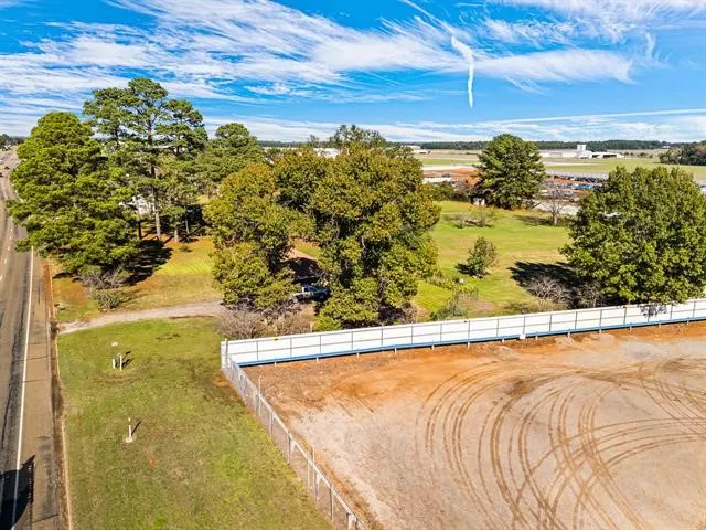Unimproved Land For Sale in Gregg County , 3036 State Highway 322, Longview, Texas 75603, 0, 0, Garage spaces, 0 Sqft, built in 0, mls#21390003, Real Estate Agent in Longview, Homes For Sale in Gregg county, Homes For Sale in Longview, Realtor in Longview Texas, Real Estate Brokerage Independent Realty Texas, Luminita Cordes Realtor