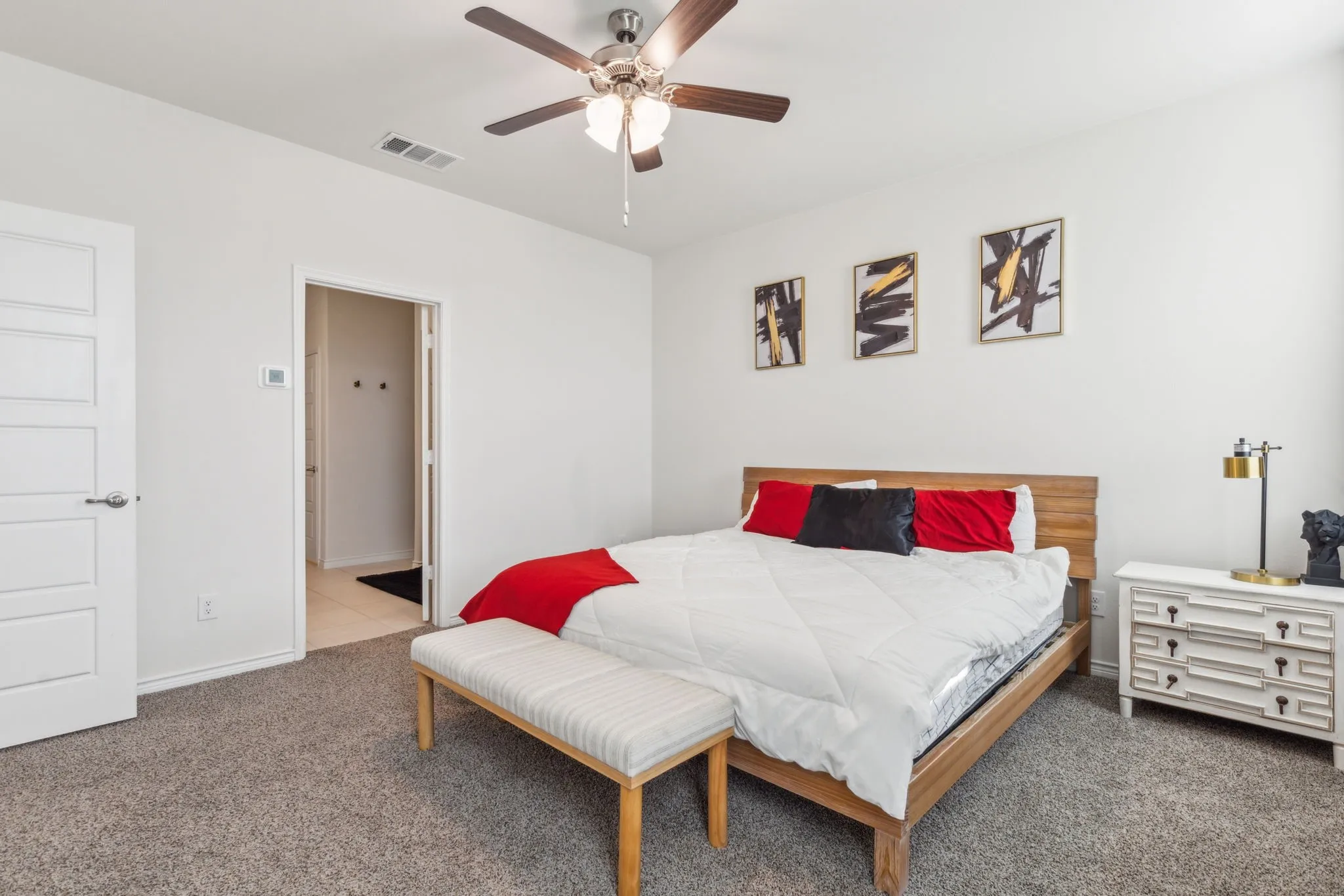 Single Family Residence For Sale in Denton County , 6518 Tudor Place, Celina, Texas 76227, 3 Bedroom, 2 Bathroom, 2 Garage spaces, 1,759 Sqft, built in 2022, mls#21388938, Real Estate Agent in Celina, Homes For Sale in Denton county, Homes For Sale in Celina, Realtor in Celina Texas, Real Estate Brokerage Independent Realty Texas, Luminita Cordes Realtor