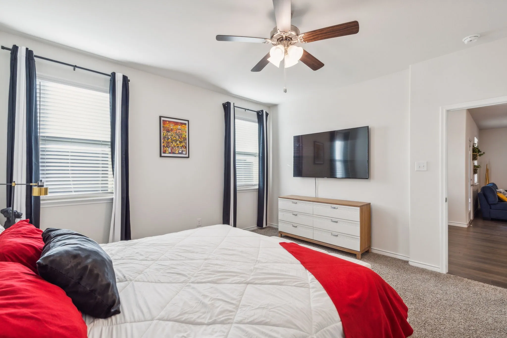 Single Family Residence For Sale in Denton County , 6518 Tudor Place, Celina, Texas 76227, 3 Bedroom, 2 Bathroom, 2 Garage spaces, 1,759 Sqft, built in 2022, mls#21388938, Real Estate Agent in Celina, Homes For Sale in Denton county, Homes For Sale in Celina, Realtor in Celina Texas, Real Estate Brokerage Independent Realty Texas, Luminita Cordes Realtor