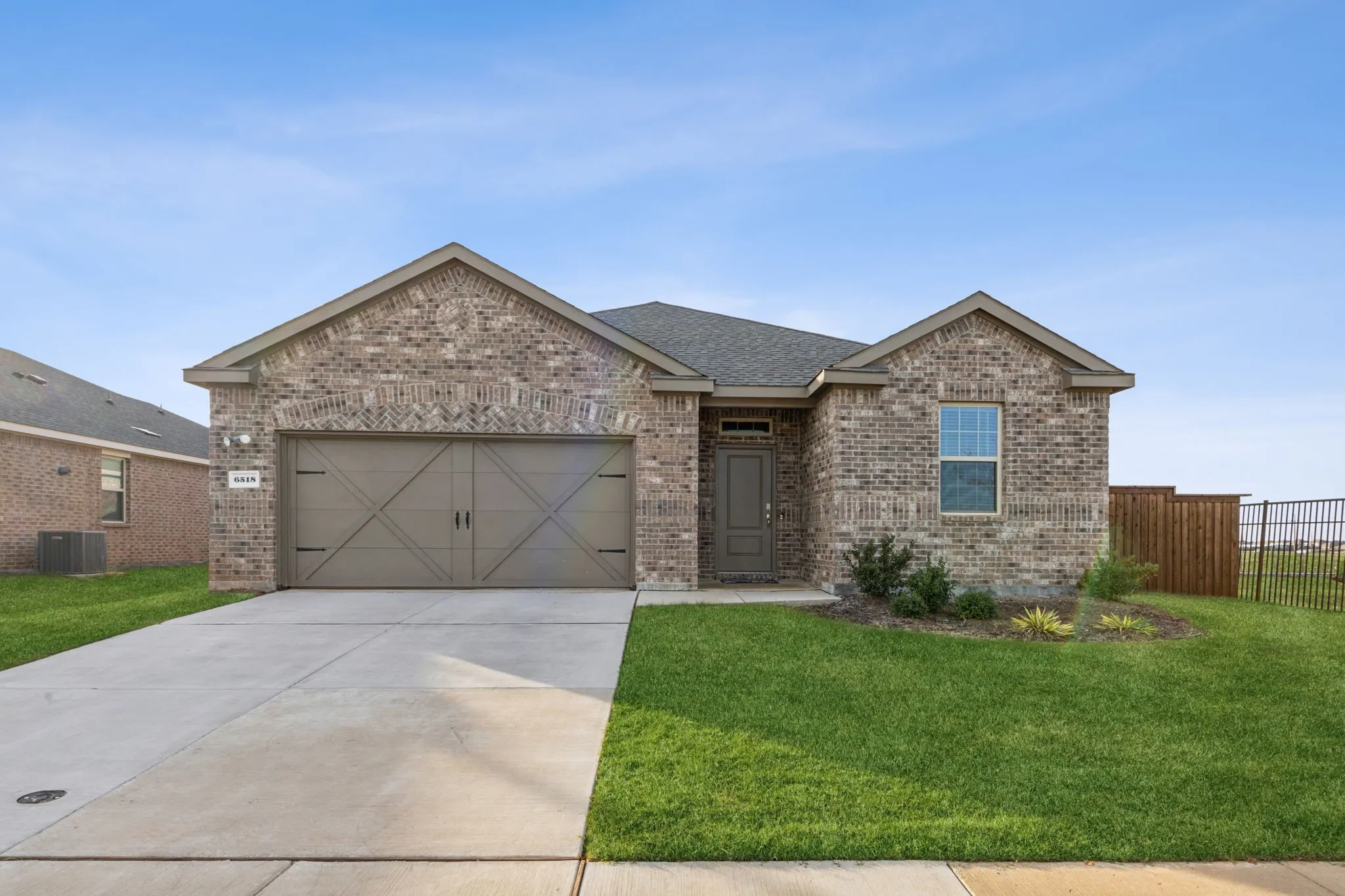 Single Family Residence For Sale in Denton County , 6518 Tudor Place, Celina, Texas 76227, 3 Bedroom, 2 Bathroom, 2 Garage spaces, 1,759 Sqft, built in 2022, mls#21388938, Real Estate Agent in Celina, Homes For Sale in Denton county, Homes For Sale in Celina, Realtor in Celina Texas, Real Estate Brokerage Independent Realty Texas, Luminita Cordes Realtor