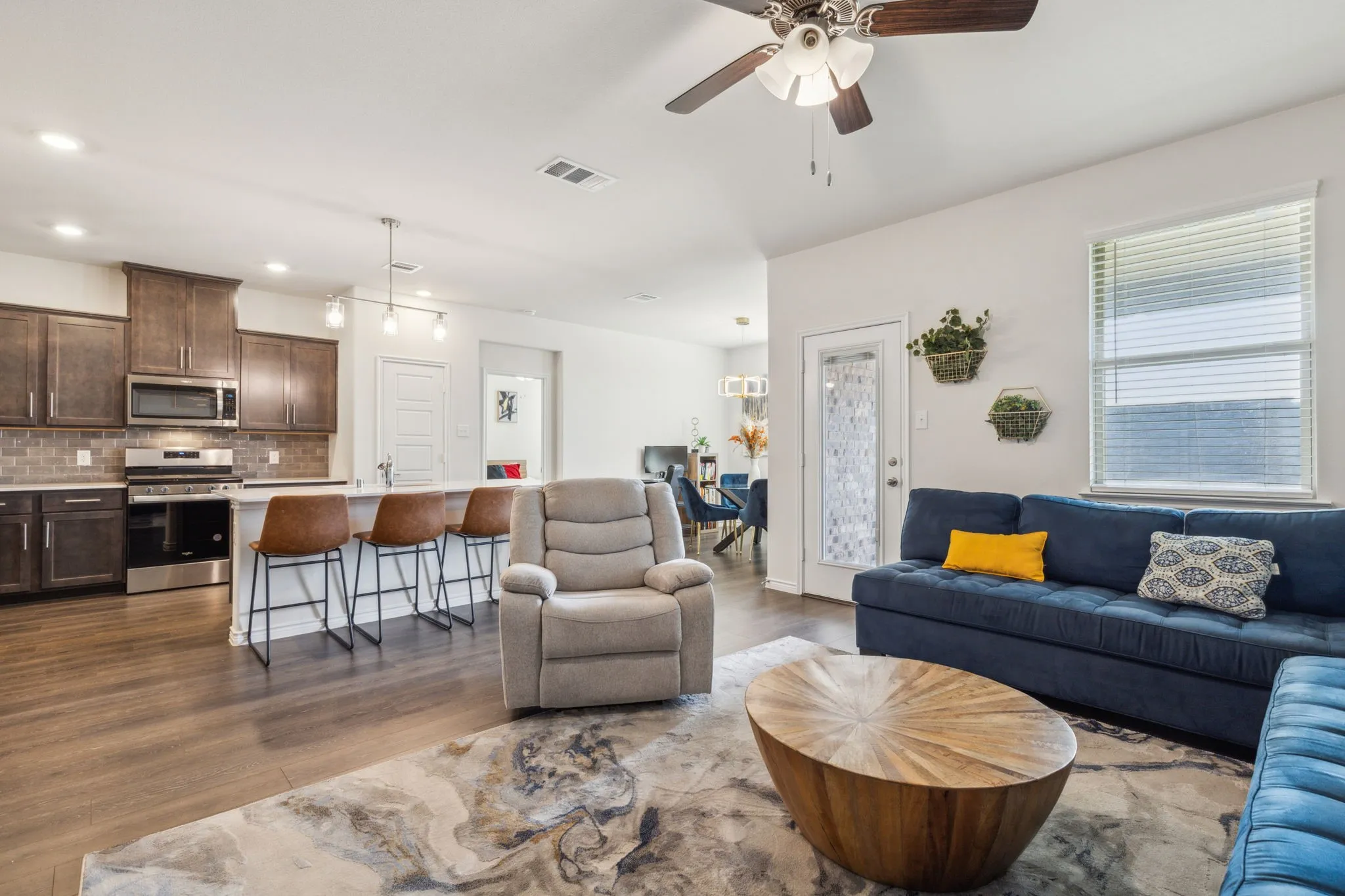 Single Family Residence For Sale in Denton County , 6518 Tudor Place, Celina, Texas 76227, 3 Bedroom, 2 Bathroom, 2 Garage spaces, 1,759 Sqft, built in 2022, mls#21388938, Real Estate Agent in Celina, Homes For Sale in Denton county, Homes For Sale in Celina, Realtor in Celina Texas, Real Estate Brokerage Independent Realty Texas, Luminita Cordes Realtor