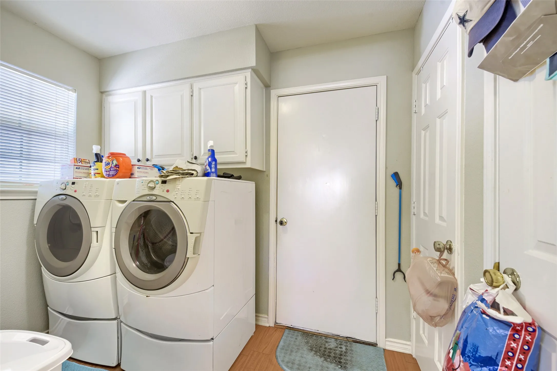 Single Family Residence For Sale in Hood County , 5008 Tahoka Drive, De Cordova, Texas 76049, 3 Bedroom, 2 Bathroom, 2 Garage spaces, 1,921 Sqft, built in 1991, mls#21386219, Real Estate Agent in De Cordova, Homes For Sale in Hood county, Homes For Sale in De Cordova, Realtor in De Cordova Texas, Real Estate Brokerage Independent Realty Texas, Luminita Cordes Realtor