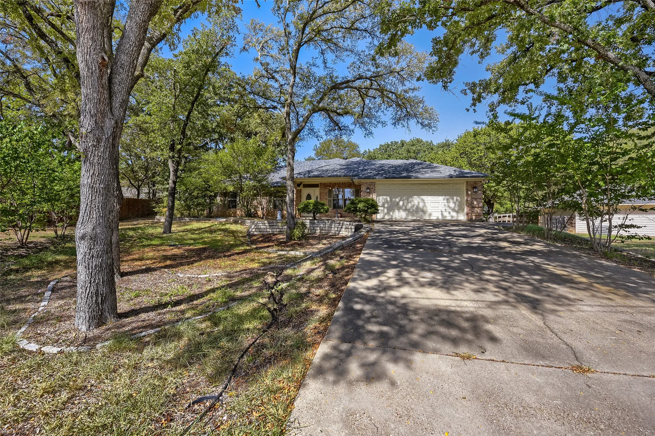 Single Family Residence For Sale