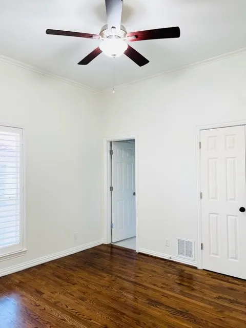 Townhouse For Rent in Dallas County , 4504 Bowser Avenue A, Dallas, Texas 75219, 3 Bedroom, 4 Bathroom, 2 Garage spaces, 1,944 Sqft, built in 1997, mls#21390010, Real Estate Agent in Dallas, Homes For Rent in Dallas county, Homes For Rent in Dallas, Realtor in Dallas Texas, Real Estate Brokerage Independent Realty Texas, Luminita Cordes Realtor