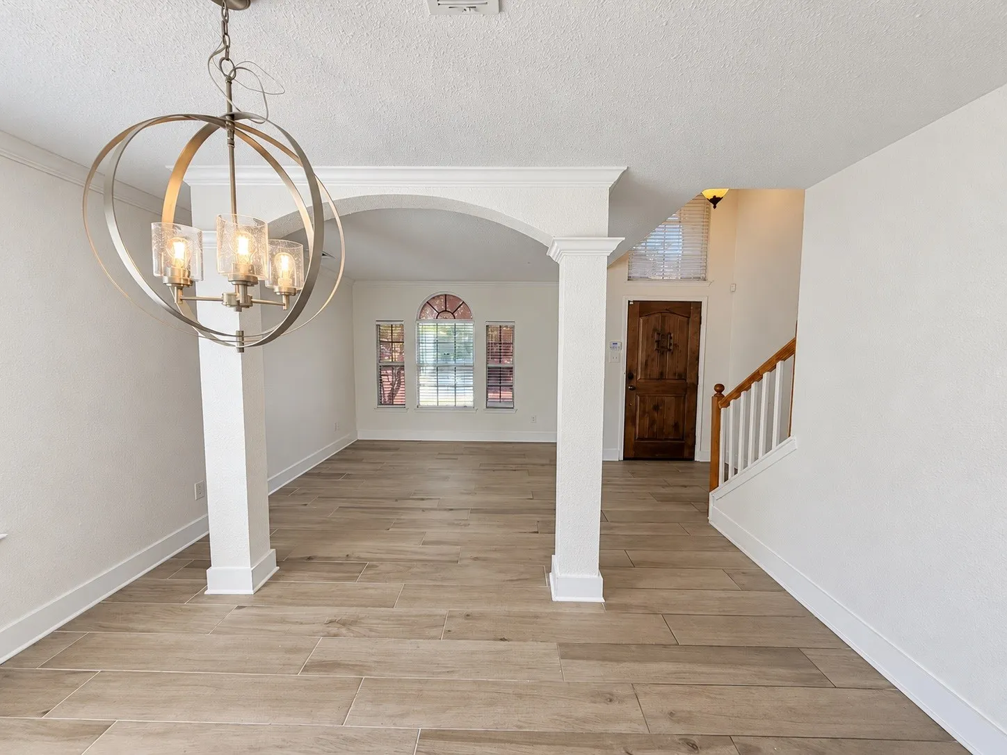 Single Family Residence For Rent in Dallas County , 1330 Kensington Court, Garland, Texas 75040, 4 Bedroom, 3 Bathroom, 2 Garage spaces, 2,185 Sqft, built in 1997, mls#21389702, Real Estate Agent in Garland, Homes For Rent in Dallas county, Homes For Rent in Garland, Realtor in Garland Texas, Real Estate Brokerage Independent Realty Texas, Luminita Cordes Realtor