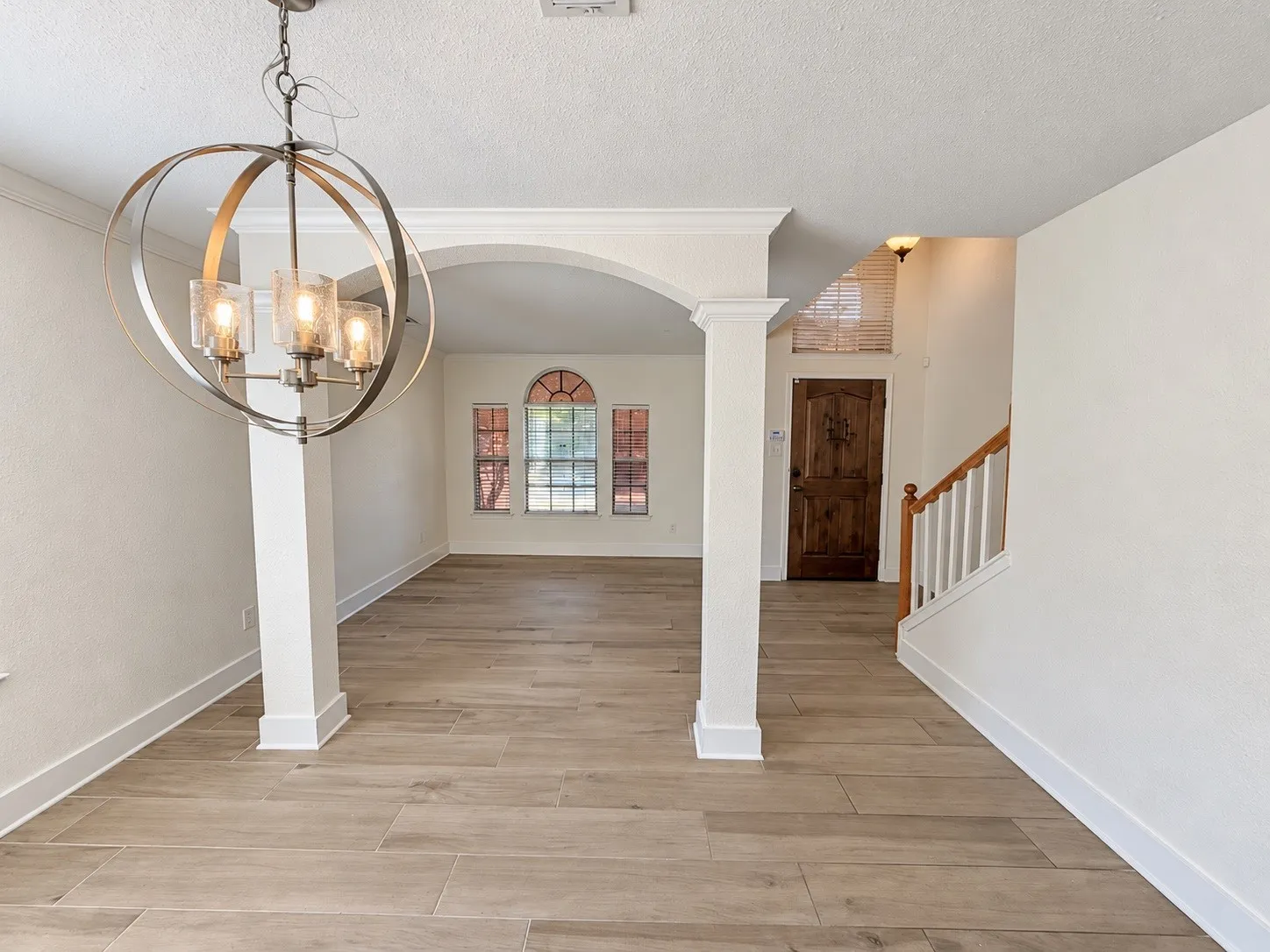 Single Family Residence For Rent in Dallas County , 1330 Kensington Court, Garland, Texas 75040, 4 Bedroom, 3 Bathroom, 2 Garage spaces, 2,185 Sqft, built in 1997, mls#21389702, Real Estate Agent in Garland, Homes For Rent in Dallas county, Homes For Rent in Garland, Realtor in Garland Texas, Real Estate Brokerage Independent Realty Texas, Luminita Cordes Realtor