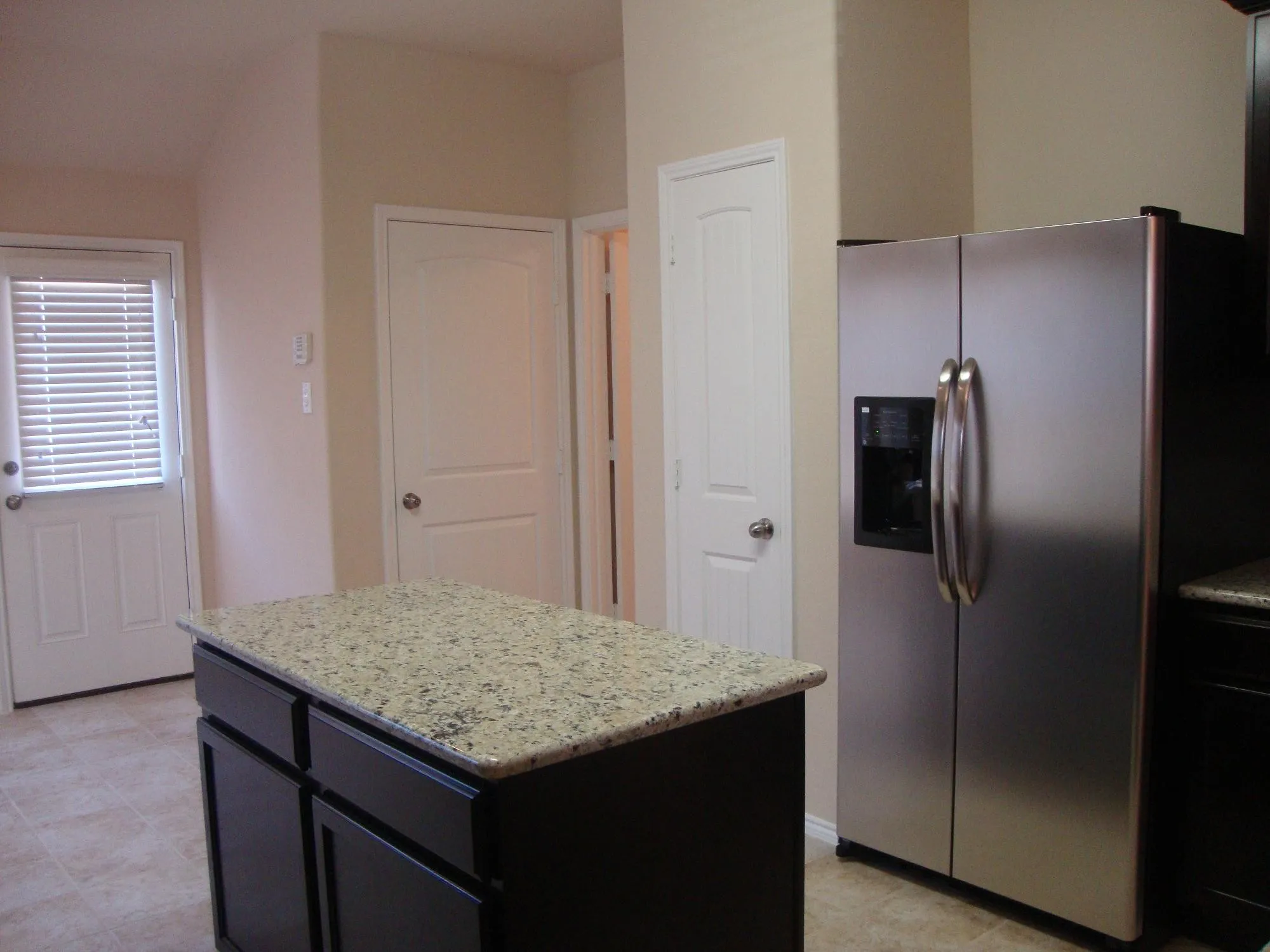 Single Family Residence For Rent in Denton County , 9005 Sundance Trail, Cross Roads, Texas 76227, 3 Bedroom, 2 Bathroom, 2 Garage spaces, 1,378 Sqft, built in 2011, mls#21390020, Real Estate Agent in Cross Roads, Homes For Rent in Denton county, Homes For Rent in Cross Roads, Realtor in Cross Roads Texas, Real Estate Brokerage Independent Realty Texas, Luminita Cordes Realtor