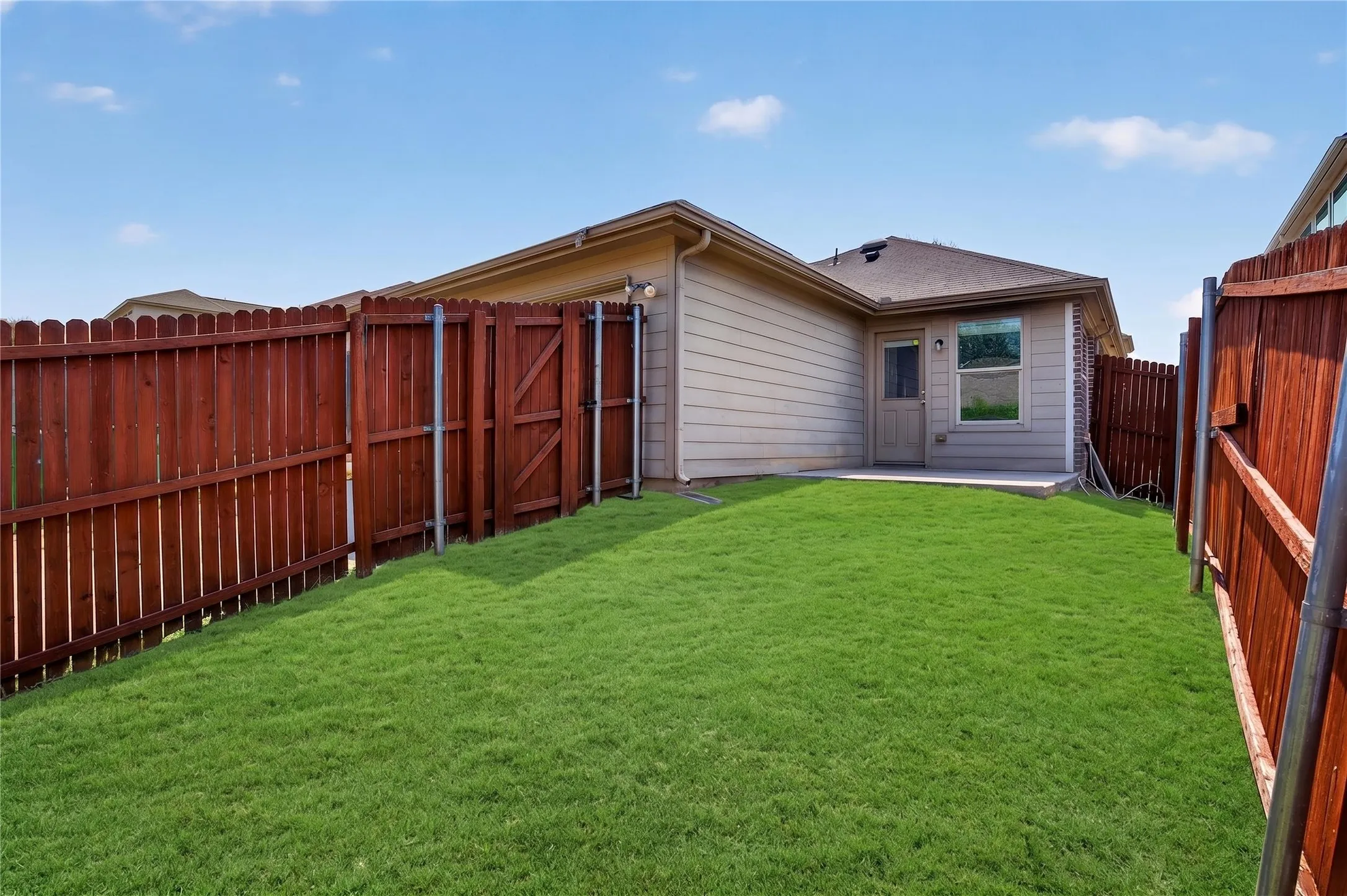 Single Family Residence For Rent in Denton County , 9005 Sundance Trail, Cross Roads, Texas 76227, 3 Bedroom, 2 Bathroom, 2 Garage spaces, 1,378 Sqft, built in 2011, mls#21390020, Real Estate Agent in Cross Roads, Homes For Rent in Denton county, Homes For Rent in Cross Roads, Realtor in Cross Roads Texas, Real Estate Brokerage Independent Realty Texas, Luminita Cordes Realtor