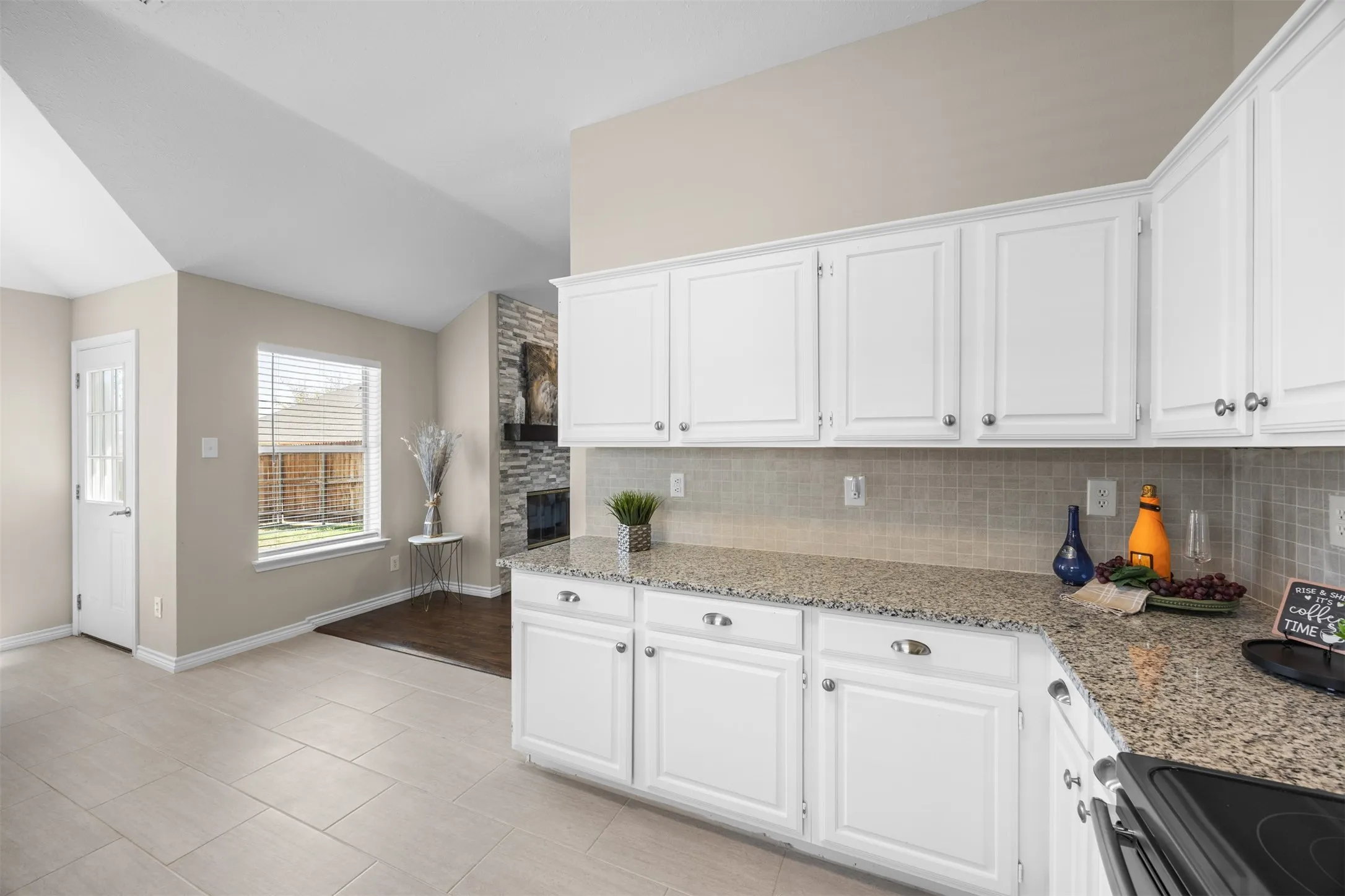 Single Family Residence For Sale in Collin County , 7912 Gulf Street, Frisco, Texas 75035, 3 Bedroom, 2 Bathroom, 2 Garage spaces, 1,486 Sqft, built in 1997, mls#21376920, Real Estate Agent in Frisco, Homes For Sale in Collin county, Homes For Sale in Frisco, Realtor in Frisco Texas, Real Estate Brokerage Independent Realty Texas, Luminita Cordes Realtor