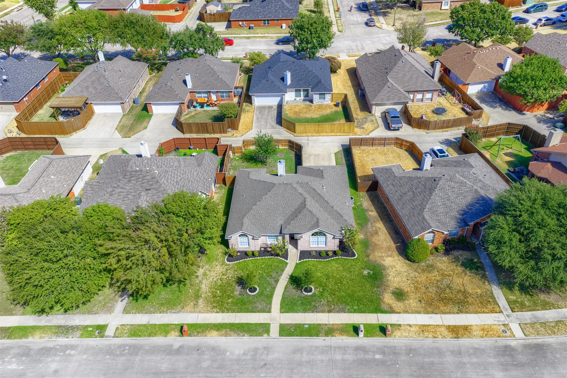 Updated single-story home in Preston Lakes, Frisco, TX.