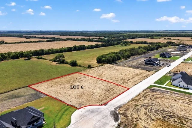 Lot 6