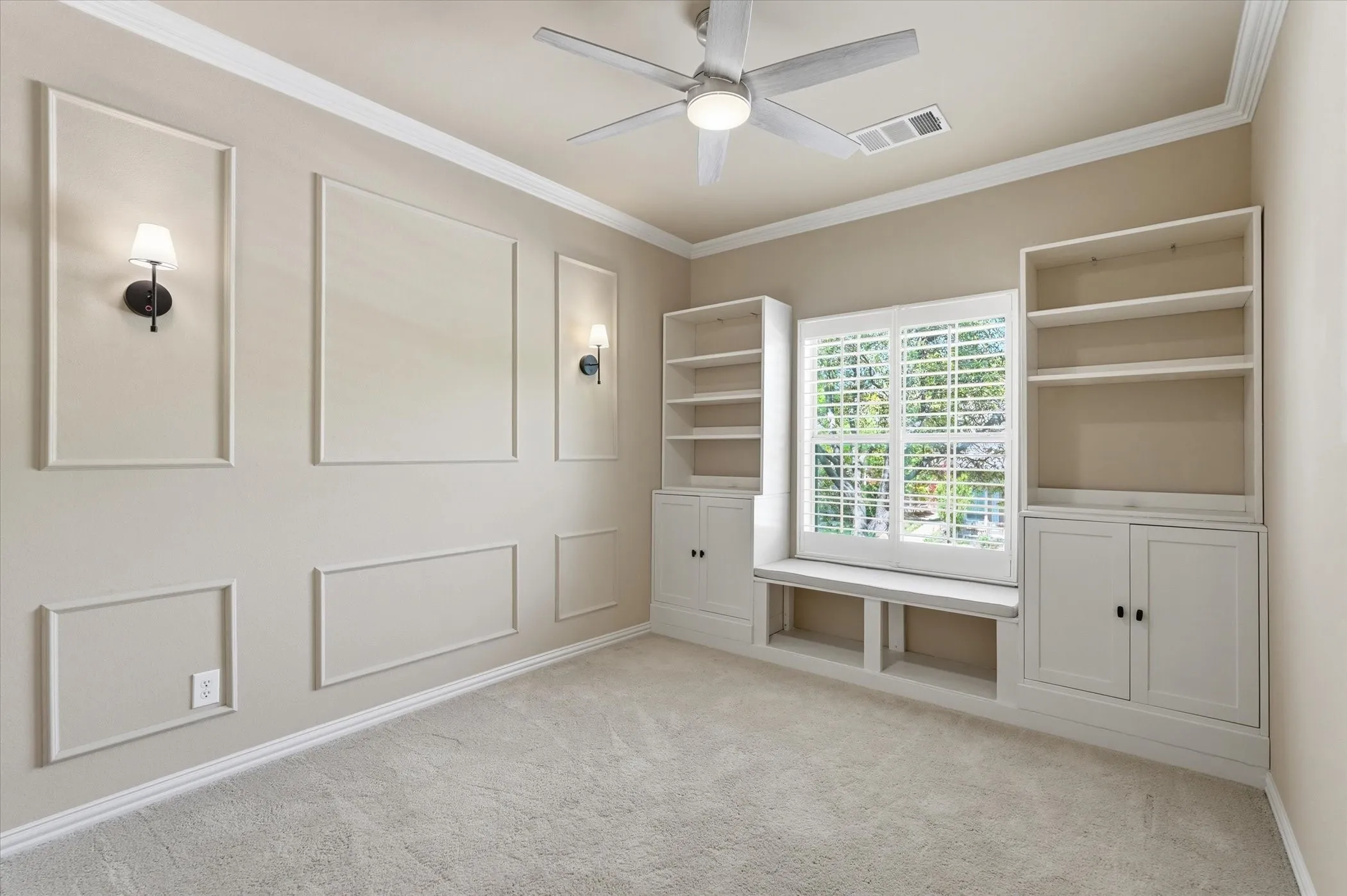 Townhouse For Rent in Collin County , 5389 Keswick Drive, Frisco, Texas 75034, 3 Bedroom, 3 Bathroom, 2 Garage spaces, 2,476 Sqft, built in 2005, mls#21390032, Real Estate Agent in Frisco, Homes For Rent in Collin county, Homes For Rent in Frisco, Realtor in Frisco Texas, Real Estate Brokerage Independent Realty Texas, Luminita Cordes Realtor