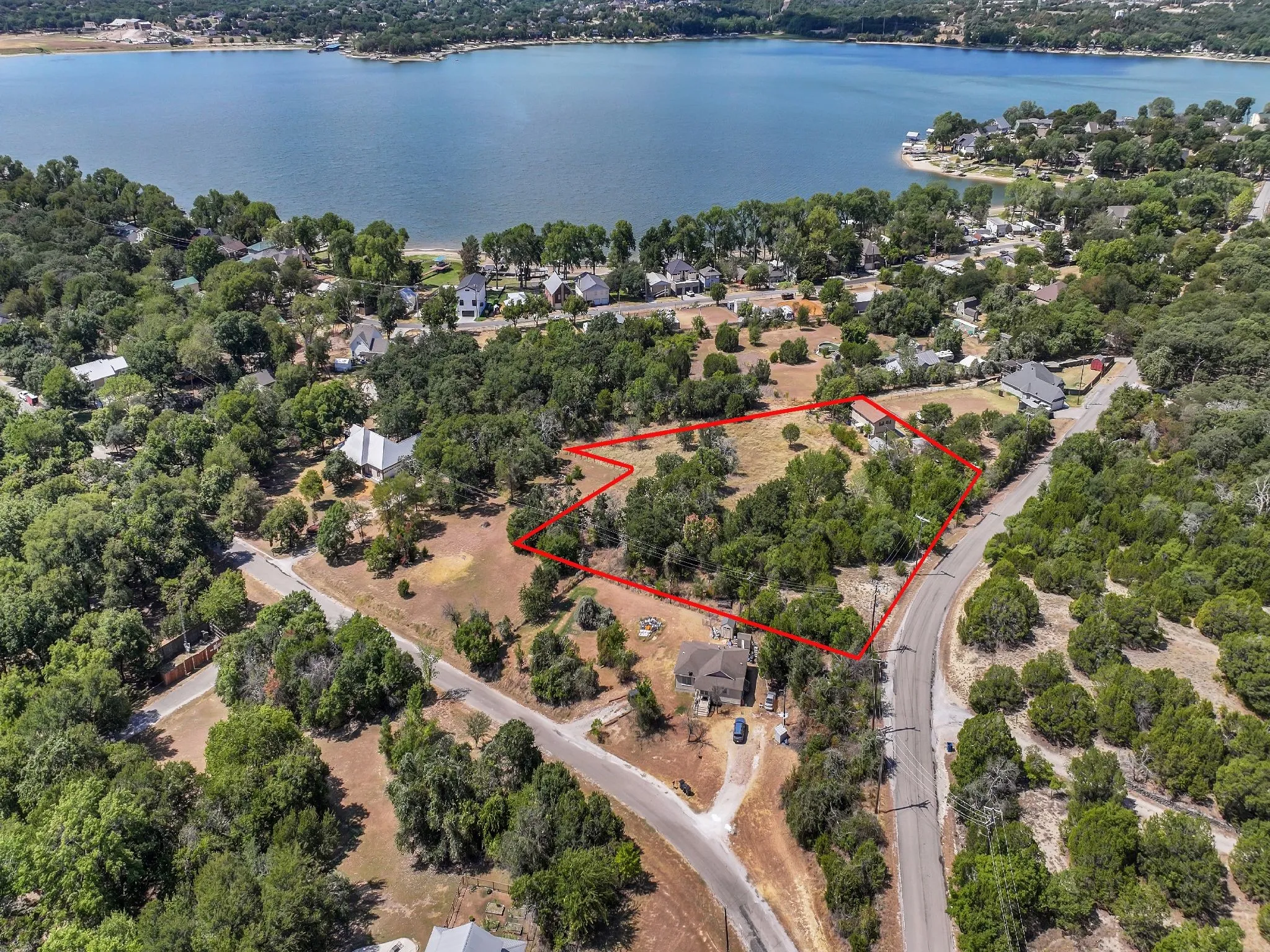 Single Family Residence For Sale in Parker County , 4103 White Settlement Road, Weatherford, Texas 76087, 3 Bedroom, 2 Bathroom, Garage spaces, 936 Sqft, built in 2001, mls#21384976, Real Estate Agent in Weatherford, Homes For Sale in Parker county, Homes For Sale in Weatherford, Realtor in Weatherford Texas, Real Estate Brokerage Independent Realty Texas, Luminita Cordes Realtor