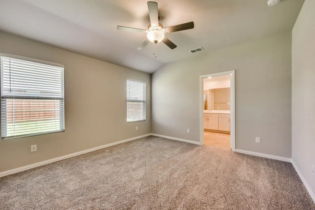 Single Family Residence For Rent in Collin County , 605 Cedar Springs Drive, Princeton, Texas 75407, 3 Bedroom, 2 Bathroom, 2 Garage spaces, 1,830 Sqft, built in 2021, mls#21390029, Real Estate Agent in Princeton, Homes For Rent in Collin county, Homes For Rent in Princeton, Realtor in Princeton Texas, Real Estate Brokerage Independent Realty Texas, Luminita Cordes Realtor