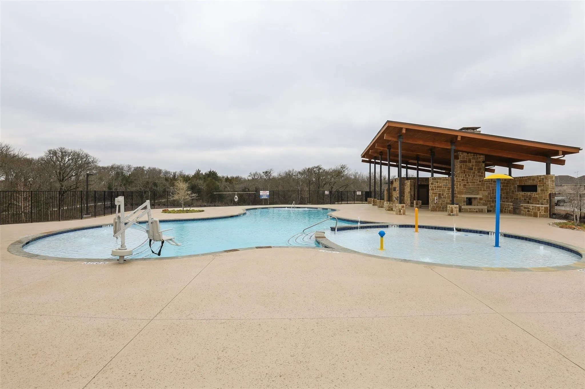 Single Family Residence For Rent in Collin County , 605 Cedar Springs Drive, Princeton, Texas 75407, 3 Bedroom, 2 Bathroom, 2 Garage spaces, 1,830 Sqft, built in 2021, mls#21390029, Real Estate Agent in Princeton, Homes For Rent in Collin county, Homes For Rent in Princeton, Realtor in Princeton Texas, Real Estate Brokerage Independent Realty Texas, Luminita Cordes Realtor