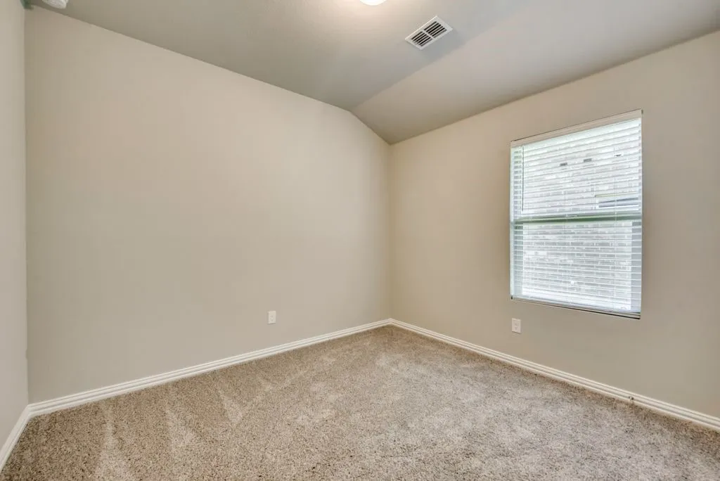 Single Family Residence For Rent in Collin County , 605 Cedar Springs Drive, Princeton, Texas 75407, 3 Bedroom, 2 Bathroom, 2 Garage spaces, 1,830 Sqft, built in 2021, mls#21390029, Real Estate Agent in Princeton, Homes For Rent in Collin county, Homes For Rent in Princeton, Realtor in Princeton Texas, Real Estate Brokerage Independent Realty Texas, Luminita Cordes Realtor