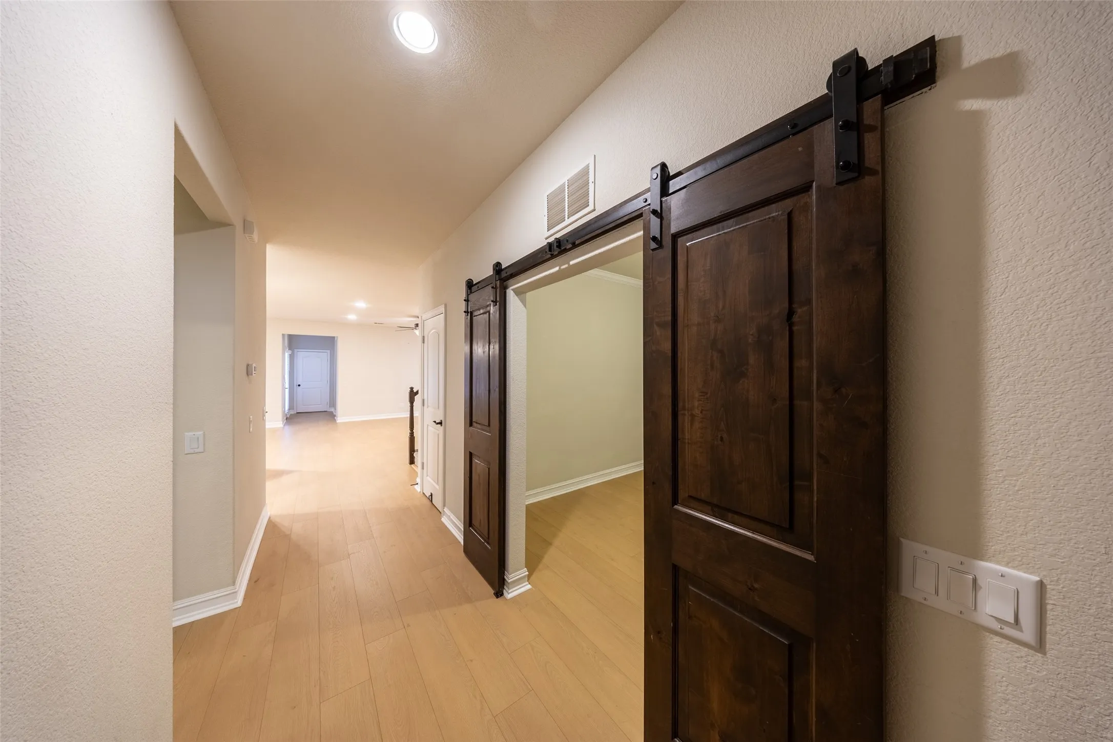 Single Family Residence For Rent in Collin County , 830 Birdie Drive, Allen, Texas 75013, 4 Bedroom, 3 Bathroom, 2 Garage spaces, 2,512 Sqft, built in 2016, mls#21390034, Real Estate Agent in Allen, Homes For Rent in Collin county, Homes For Rent in Allen, Realtor in Allen Texas, Real Estate Brokerage Independent Realty Texas, Luminita Cordes Realtor