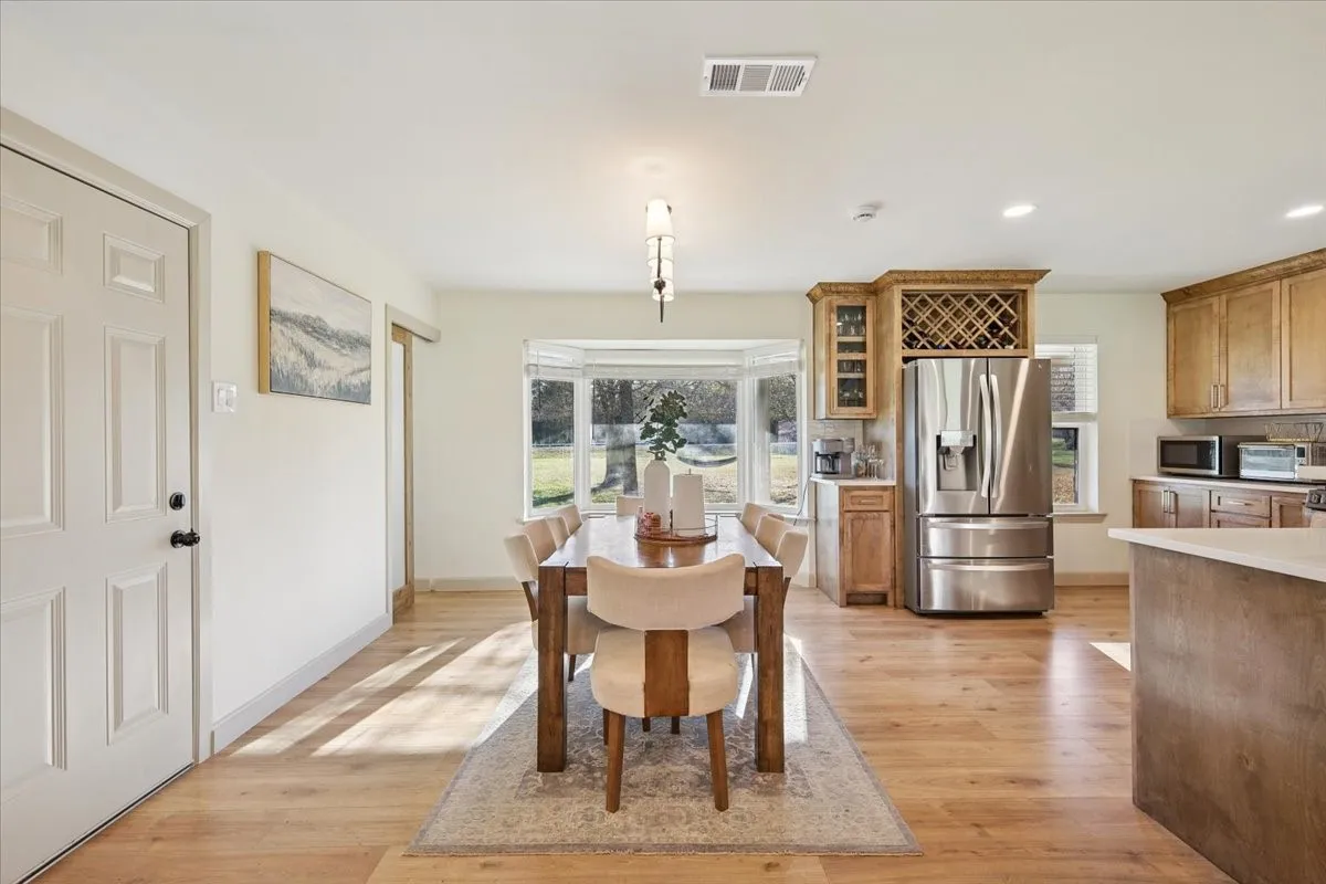 Single Family Residence For Sale in Kaufman County , 875 Fm 1389 S, Combine, Texas 75159, 3 Bedroom, 2 Bathroom, 2 Garage spaces, 1,922 Sqft, built in 1980, mls#21390035, Real Estate Agent in Combine, Homes For Sale in Kaufman county, Homes For Sale in Combine, Realtor in Combine Texas, Real Estate Brokerage Independent Realty Texas, Luminita Cordes Realtor