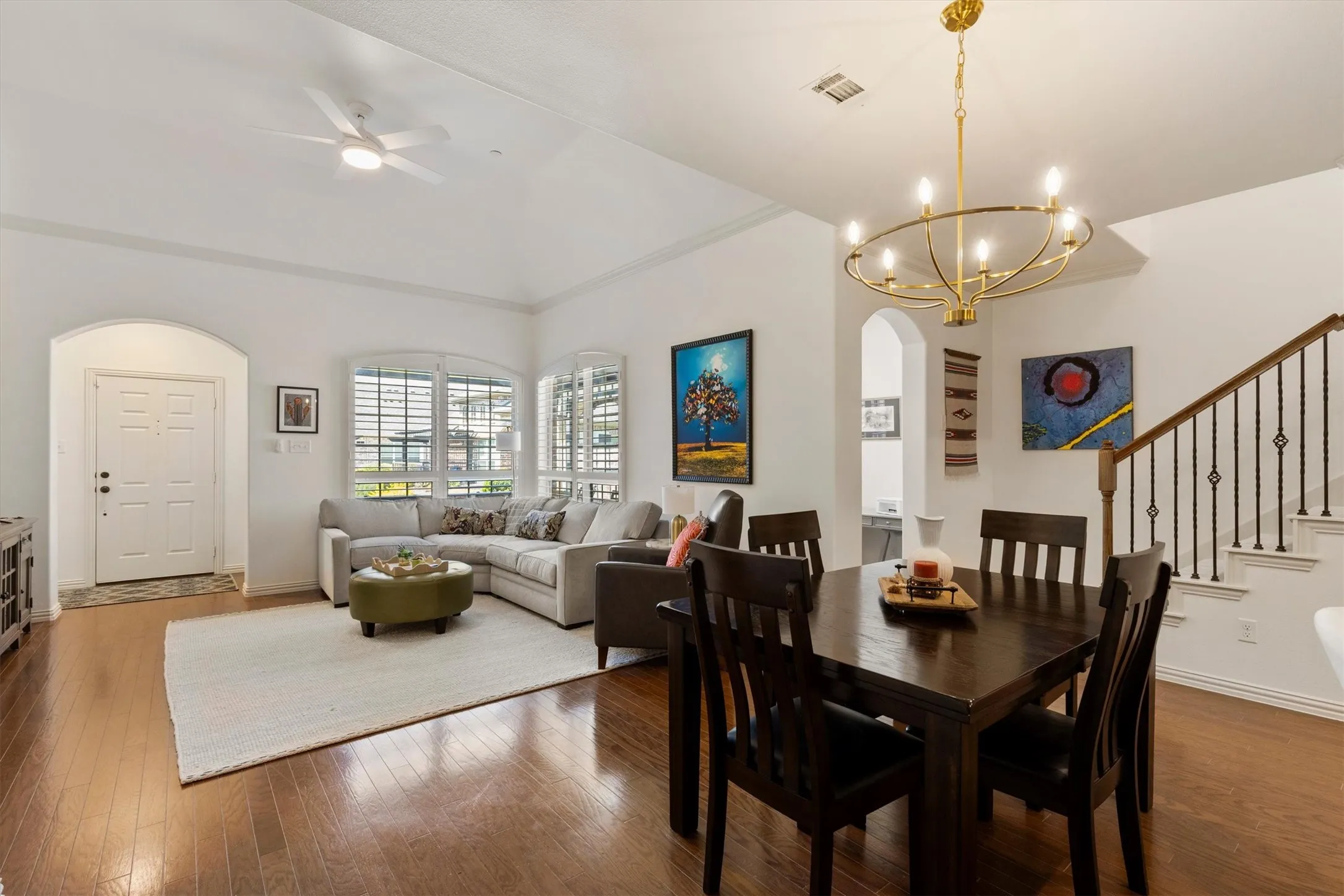 Townhouse For Sale in Collin County , 5695 Hummingbird Lane, Fairview, Texas 75069, 3 Bedroom, 3 Bathroom, 2 Garage spaces, 1,973 Sqft, built in 2012, mls#21389996, Real Estate Agent in Fairview, Homes For Sale in Collin county, Homes For Sale in Fairview, Realtor in Fairview Texas, Real Estate Brokerage Independent Realty Texas, Luminita Cordes Realtor