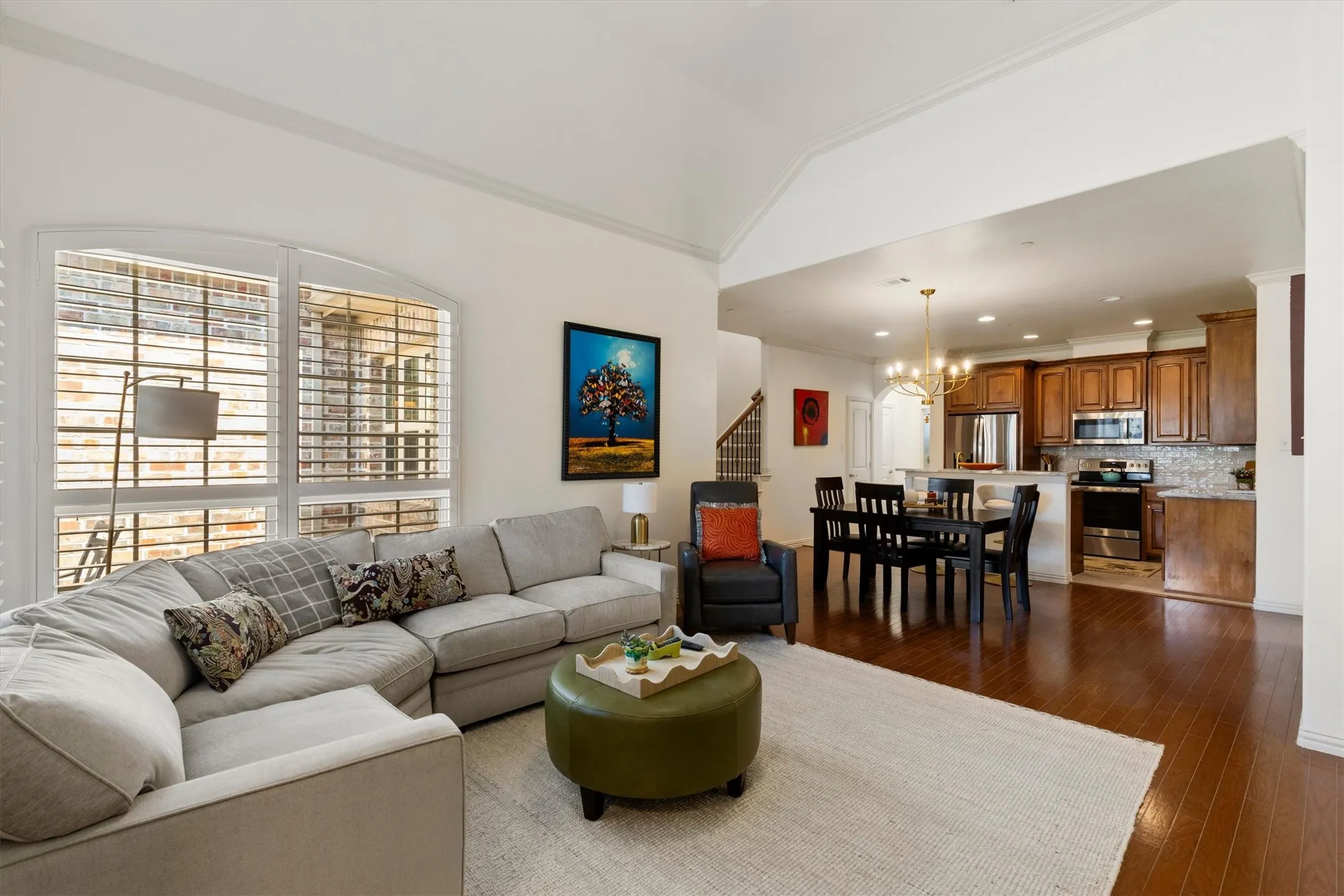 Townhouse For Sale in Collin County , 5695 Hummingbird Lane, Fairview, Texas 75069, 3 Bedroom, 3 Bathroom, 2 Garage spaces, 1,973 Sqft, built in 2012, mls#21389996, Real Estate Agent in Fairview, Homes For Sale in Collin county, Homes For Sale in Fairview, Realtor in Fairview Texas, Real Estate Brokerage Independent Realty Texas, Luminita Cordes Realtor
