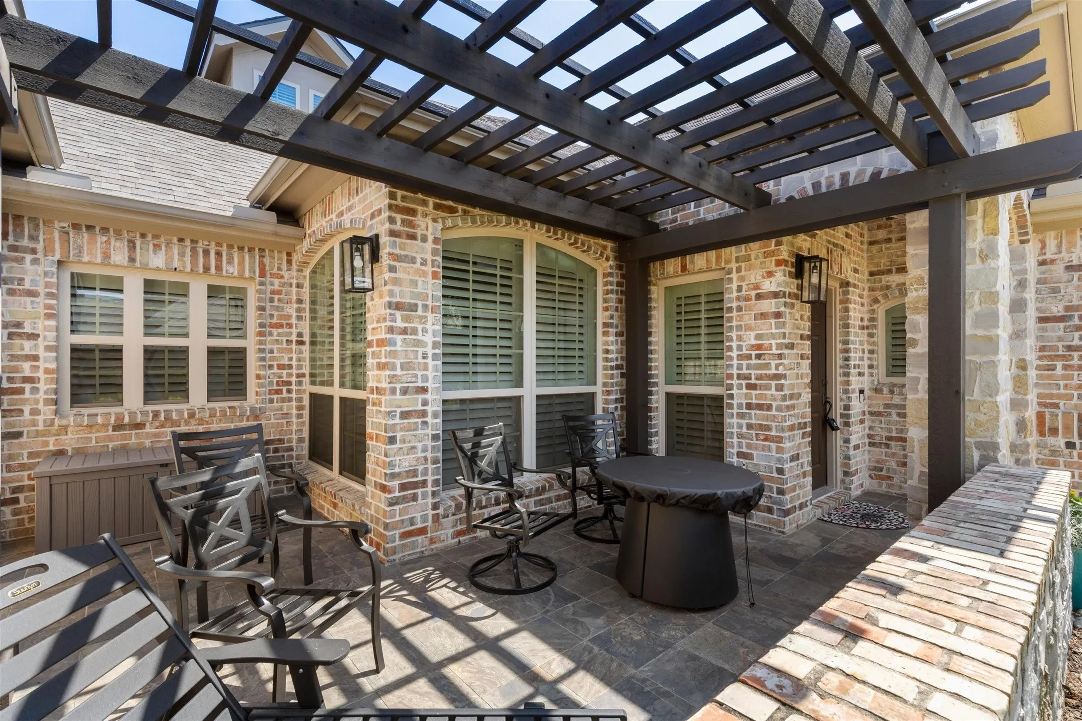 Townhouse For Sale in Collin County , 5695 Hummingbird Lane, Fairview, Texas 75069, 3 Bedroom, 3 Bathroom, 2 Garage spaces, 1,973 Sqft, built in 2012, mls#21389996, Real Estate Agent in Fairview, Homes For Sale in Collin county, Homes For Sale in Fairview, Realtor in Fairview Texas, Real Estate Brokerage Independent Realty Texas, Luminita Cordes Realtor