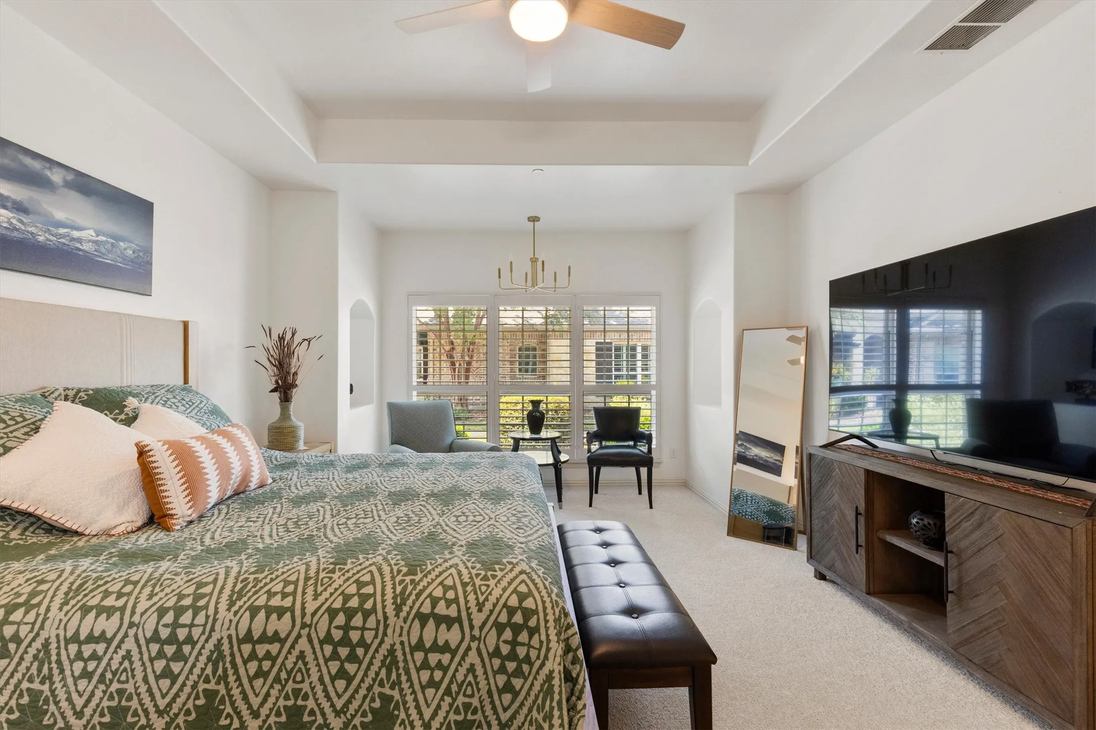 Townhouse For Sale in Collin County , 5695 Hummingbird Lane, Fairview, Texas 75069, 3 Bedroom, 3 Bathroom, 2 Garage spaces, 1,973 Sqft, built in 2012, mls#21389996, Real Estate Agent in Fairview, Homes For Sale in Collin county, Homes For Sale in Fairview, Realtor in Fairview Texas, Real Estate Brokerage Independent Realty Texas, Luminita Cordes Realtor