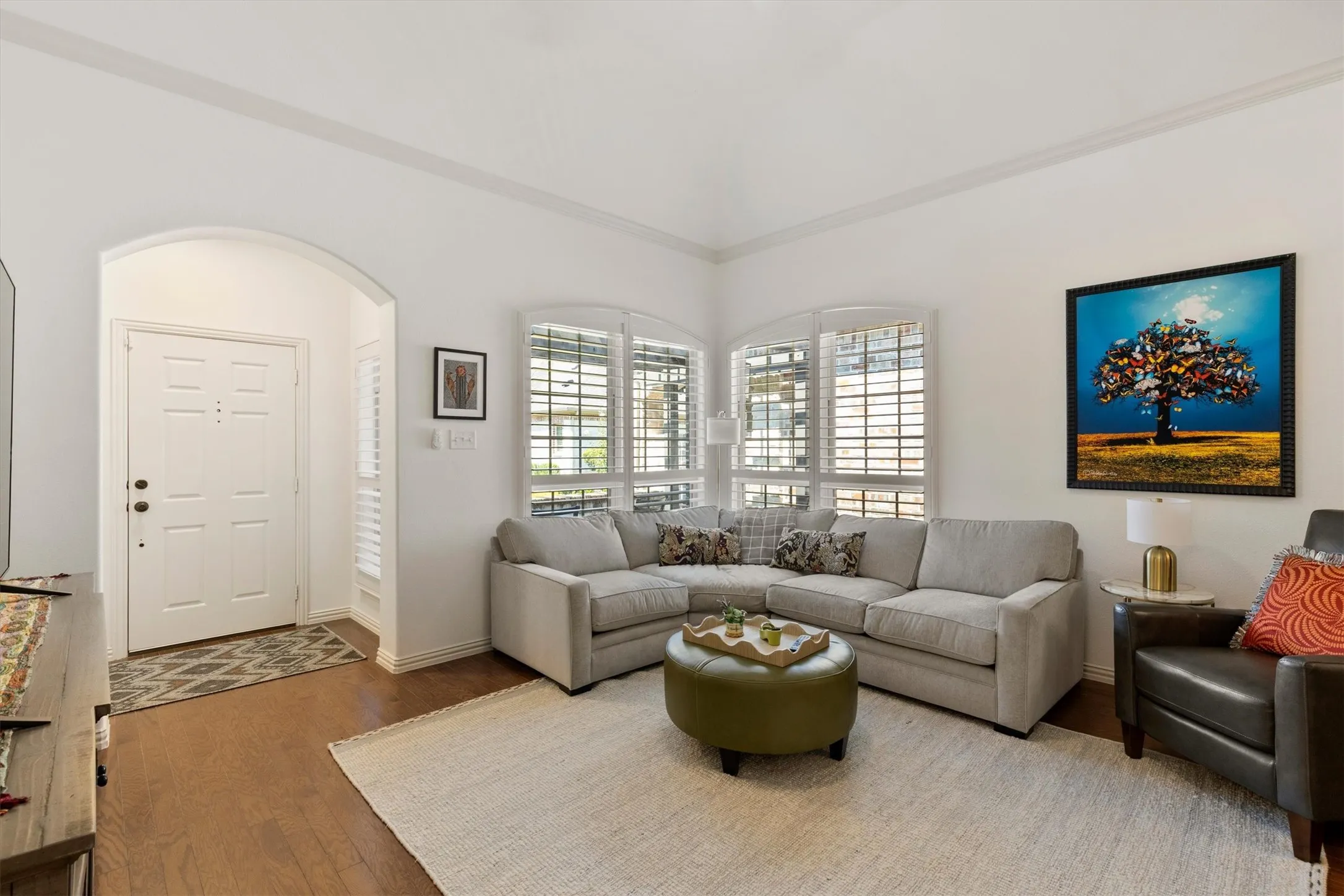 Townhouse For Sale in Collin County , 5695 Hummingbird Lane, Fairview, Texas 75069, 3 Bedroom, 3 Bathroom, 2 Garage spaces, 1,973 Sqft, built in 2012, mls#21389996, Real Estate Agent in Fairview, Homes For Sale in Collin county, Homes For Sale in Fairview, Realtor in Fairview Texas, Real Estate Brokerage Independent Realty Texas, Luminita Cordes Realtor